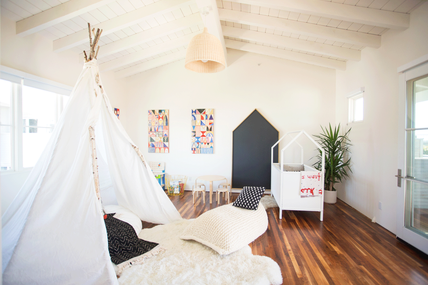 Custom 12' White Linen TeePee