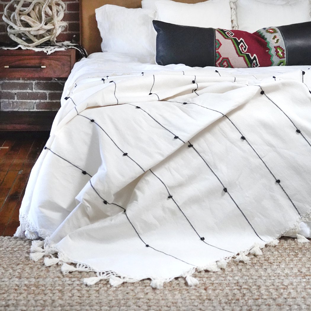 Oaxaca Coverlet | Ivory Handwoven Coverlet With Black Detail & Tassels