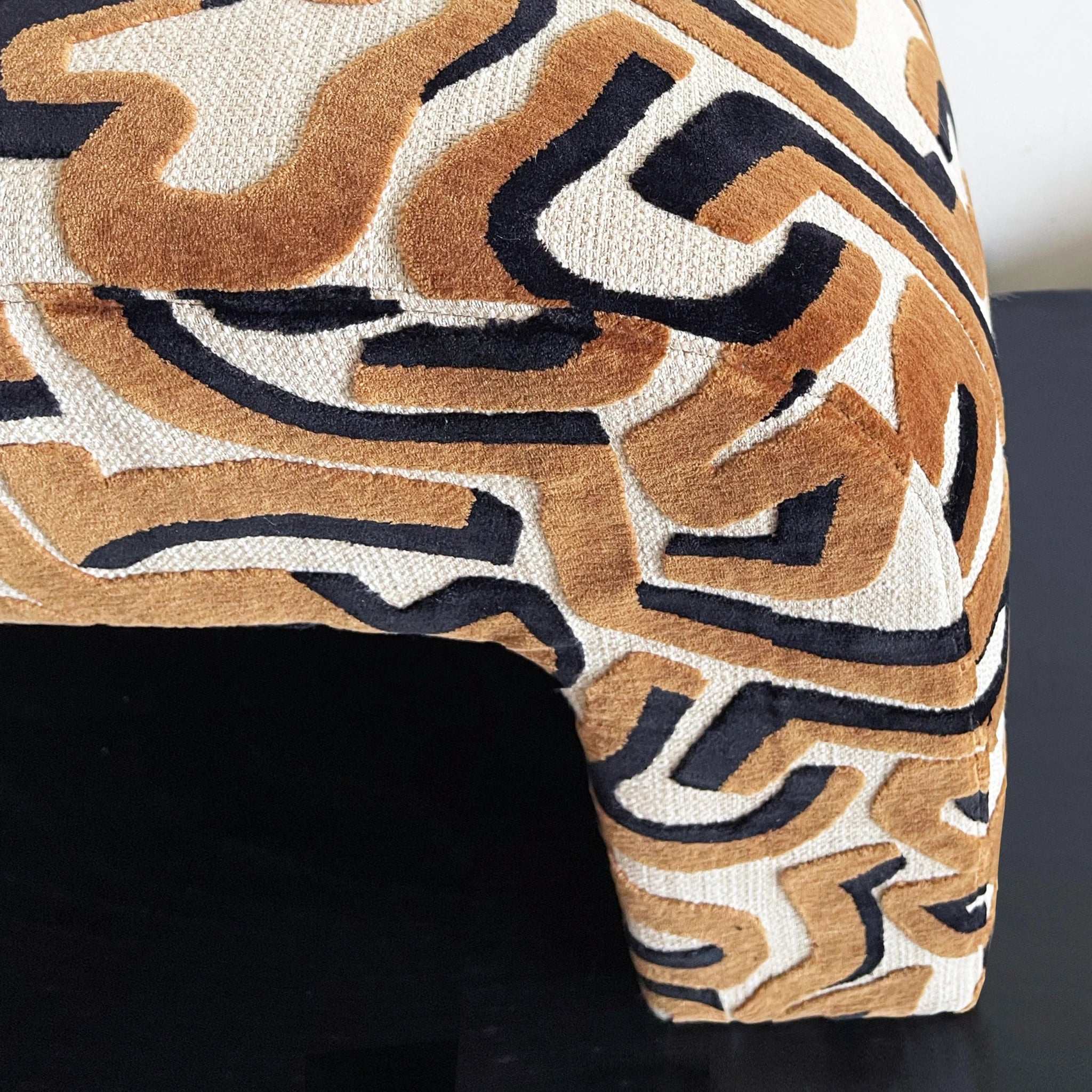 Modern Upholstered Bench | Black & Ivory Geometric Fabric with Rounded Corners - H|F Atelierluxury upholstered seatingSEATINGHUNTEDFOX - Modern Upholstered Bench | Black & Ivory Geometric Fabric with Rounded Corners