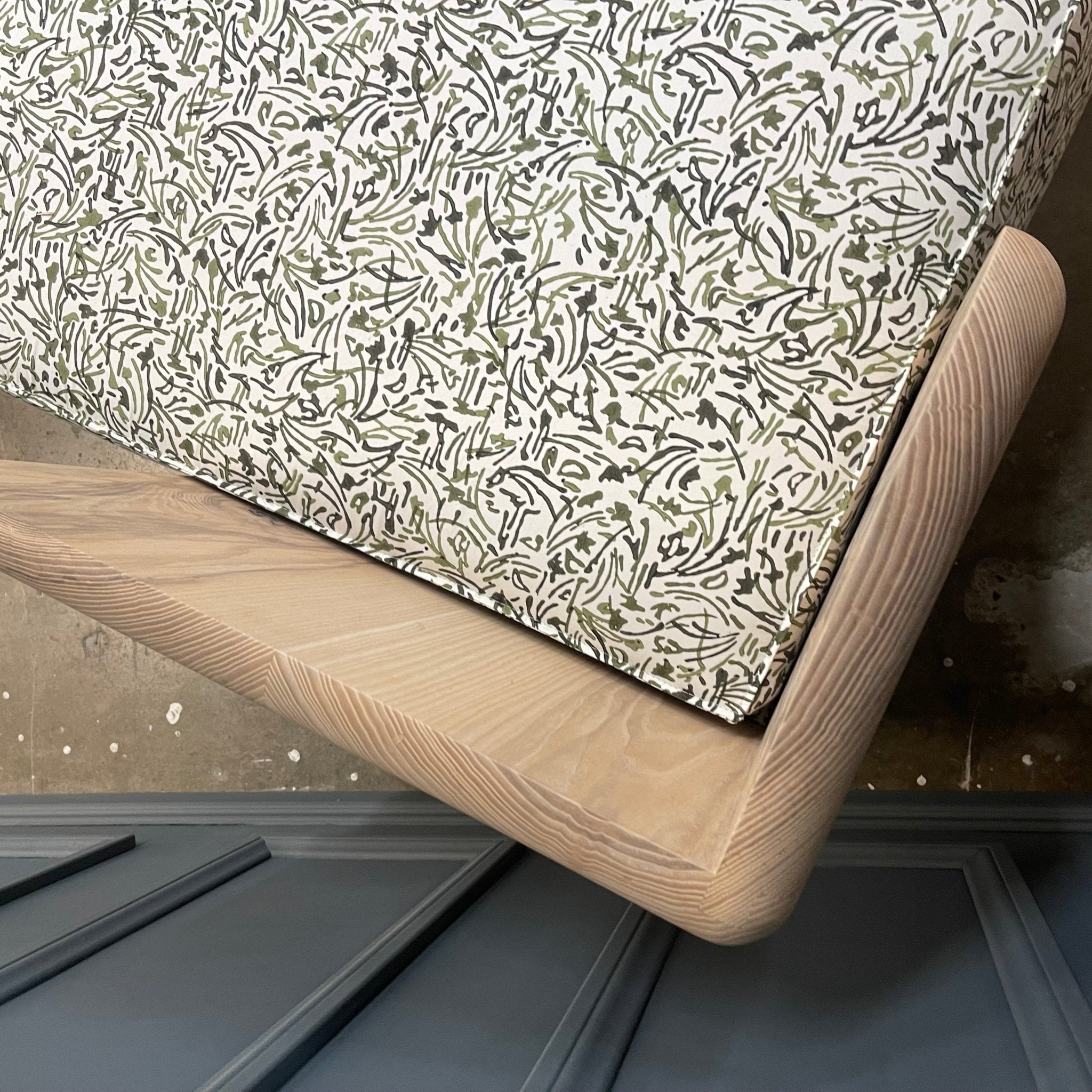 Modular Upholstered Sofa with Oak Wood Corners – Custom Seating - H|F AtelierLEATHERottomanHUNTEDFOX - Modular Upholstered Sofa with Oak Wood Corners – Custom Seating