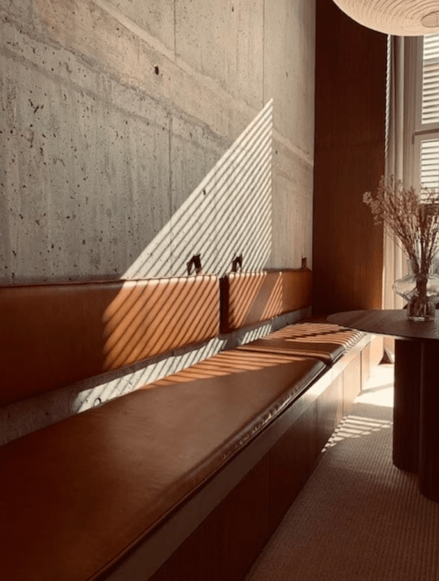 Seating | Custom Leather Kitchen & Dining Bench Seats - furnitureH|F AtelierSEATINGHUNTEDFOX - Seating | Custom Leather Kitchen & Dining Bench Seats