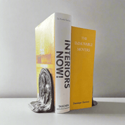 Vintage 1920s Antique Bronze "End of Trail" Indian Bookends - brassHOME DECORneed verificationHUNTEDFOX - Vintage 1920s Antique Bronze "End of Trail" Indian Bookends - brassHOME DECORHUNTEDFOX - bronze end of trail americana book ends with yellow books