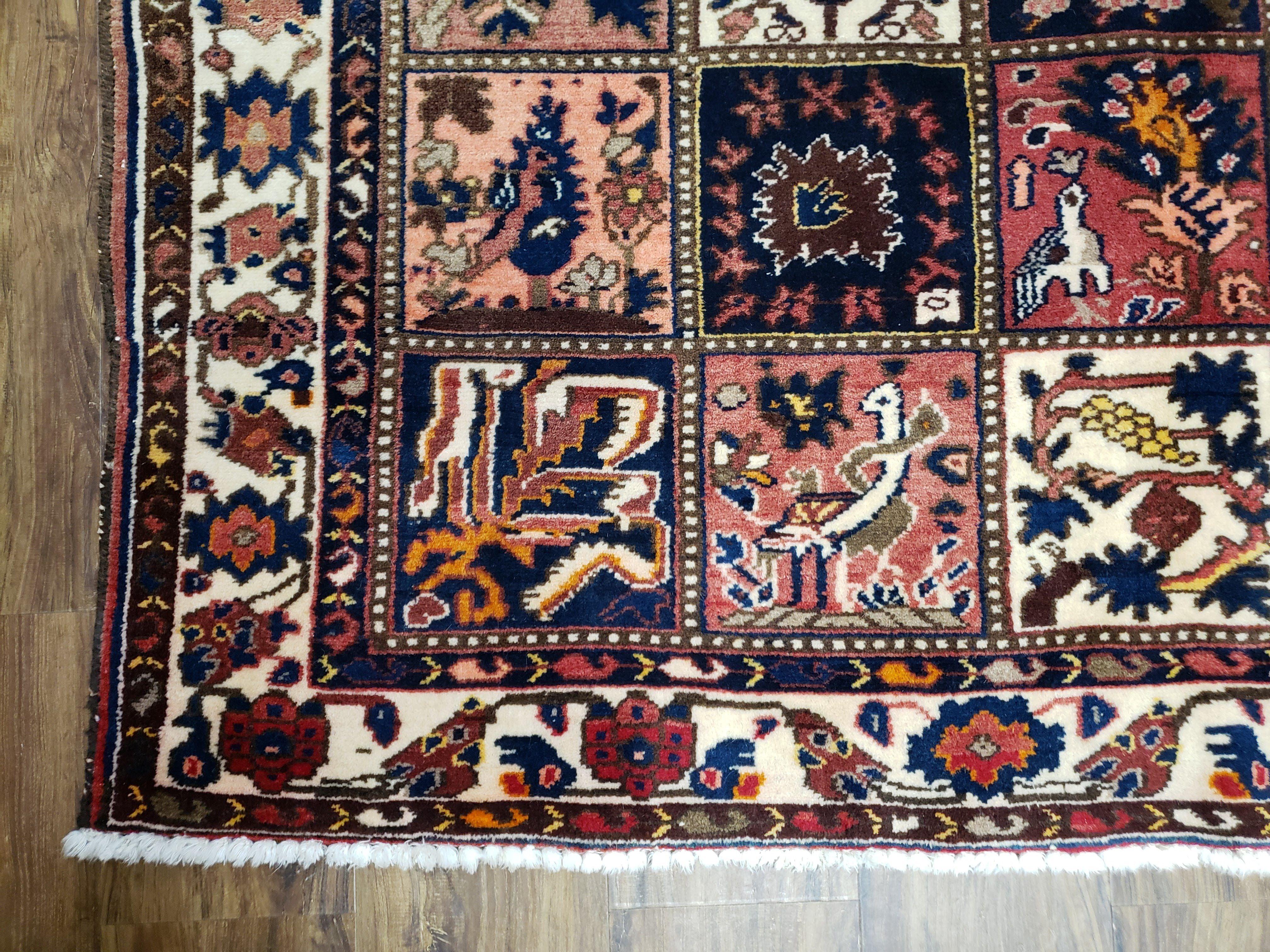 Antique Persian Bakhtiari Rug circa 1920s, Kheshti Panel Design, Wool, Hand-Knotted, 5'3" x 10'