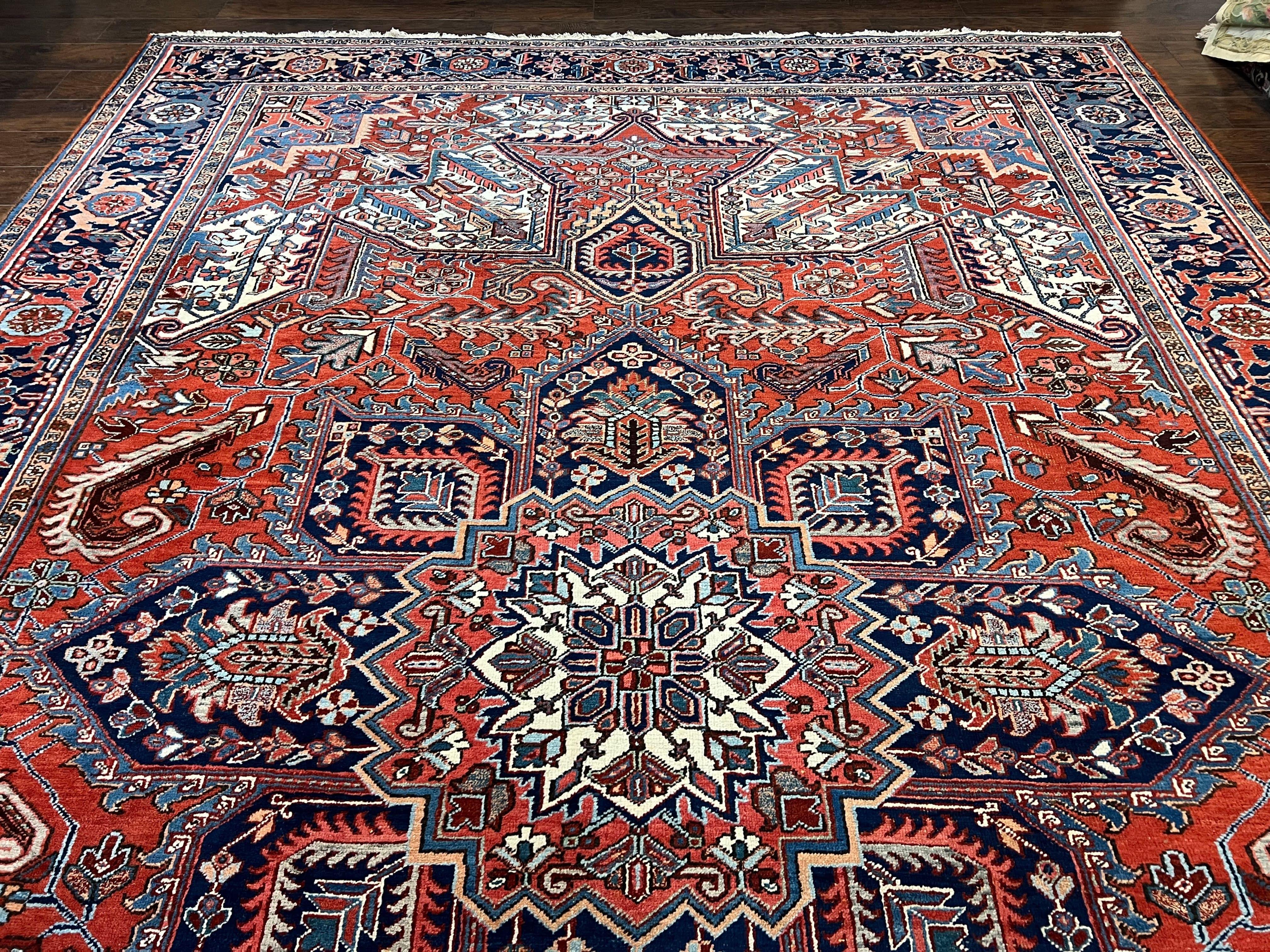 Antique Persian Heriz Rug – 11x16 Palace Size, Geometric Medallion, 1920s