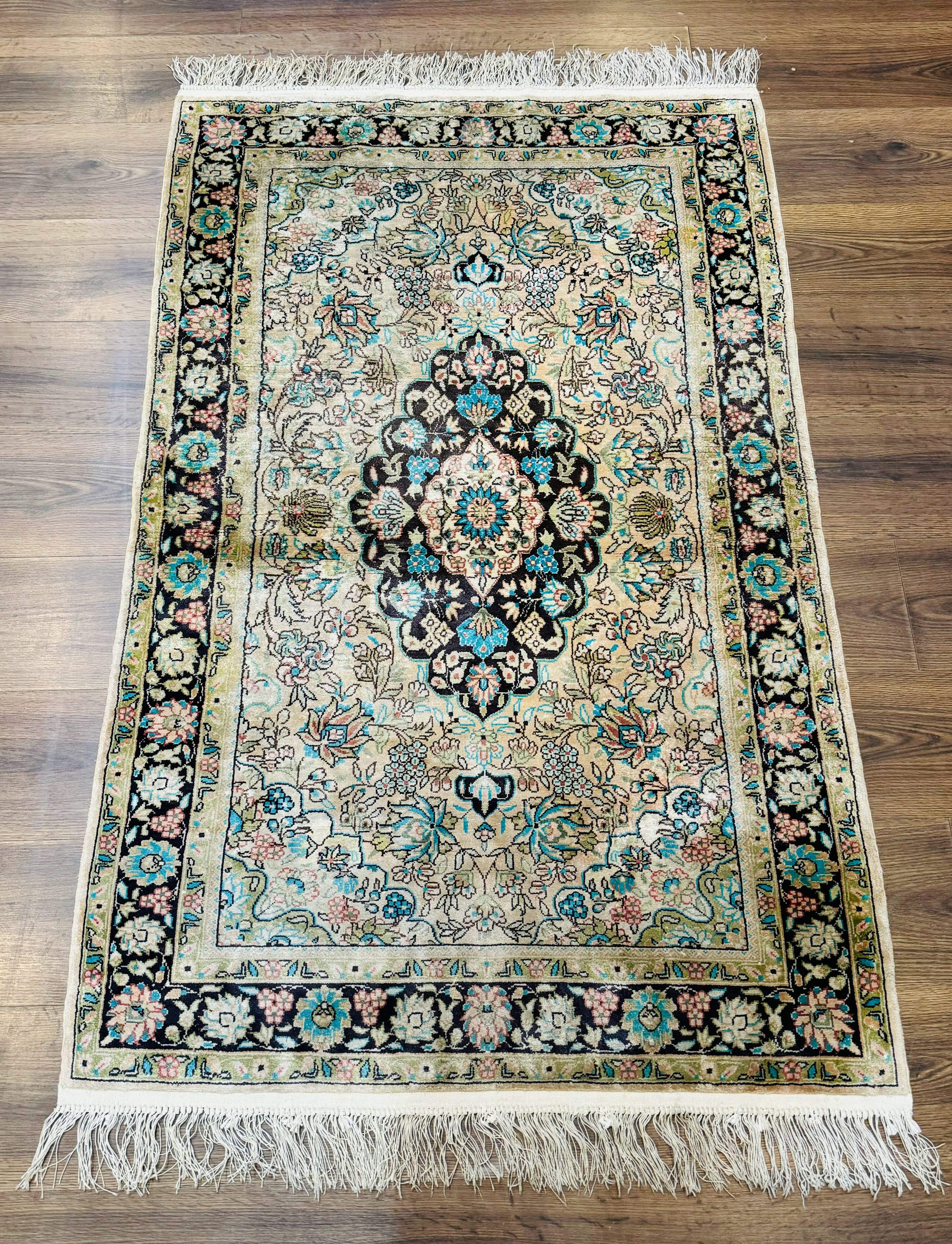 Indian Kashmiri Silk Rug 3x5, Floral Medallion, Fine 200 KPSI