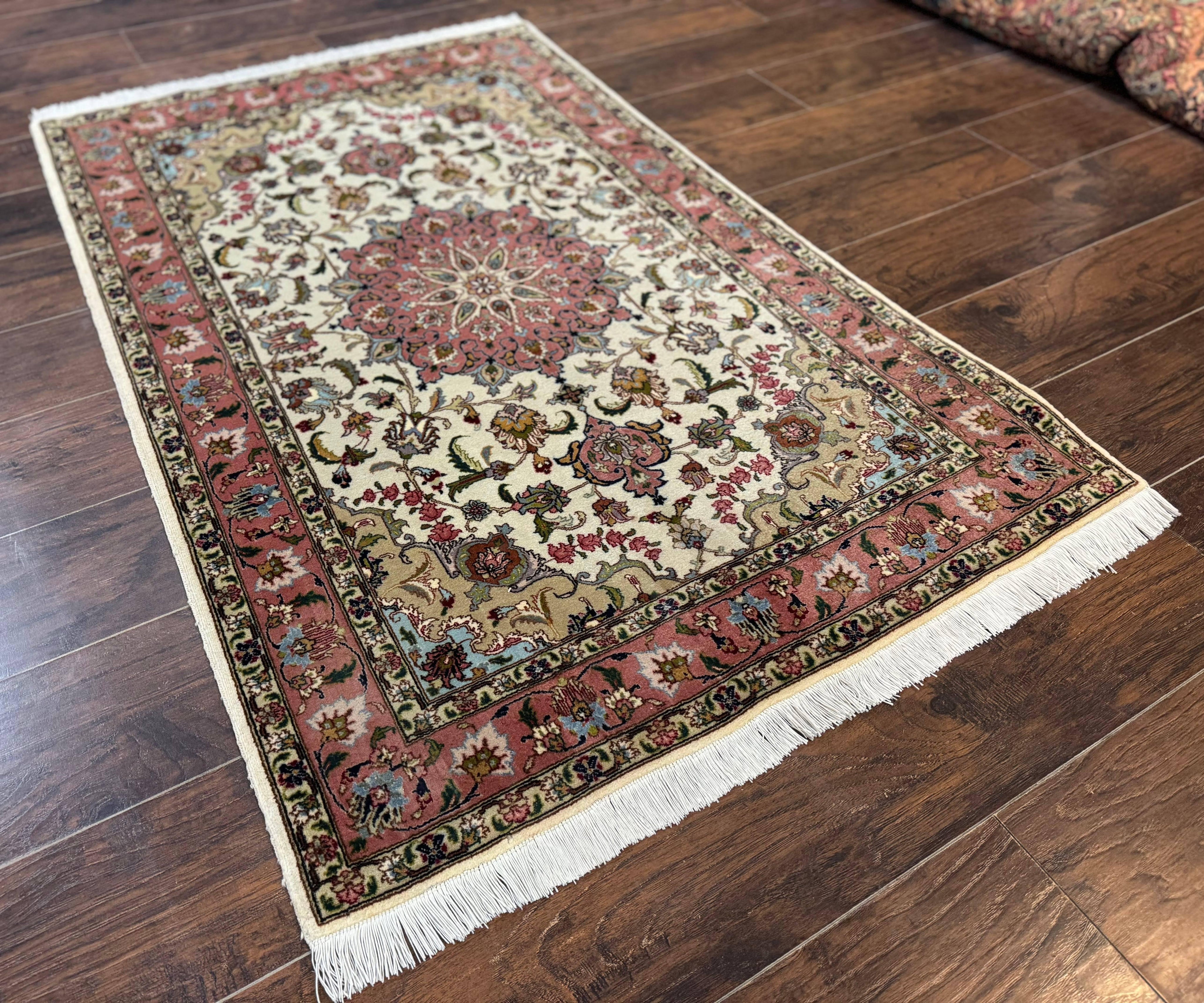 Fine Persian Tabriz Rug 3x5, Floral Medallion, 340 KPSI, Ivory Salmon