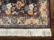Square Pak Persian Small Rug 2.7 x 2.7, William Morris Design, Dark Green, Floral, Handmade