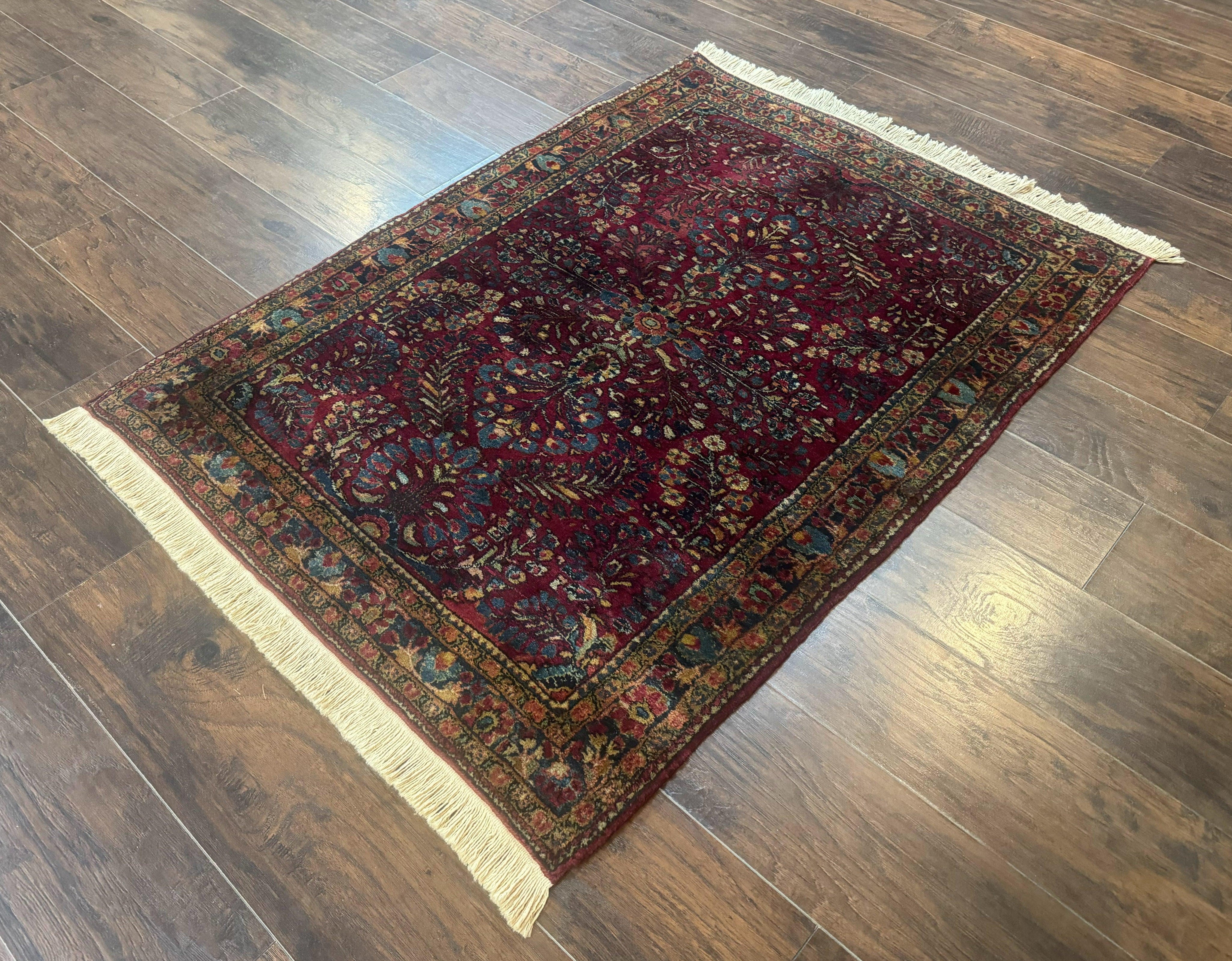 Antique Persian Sarouk Rug 3.6 x 5, Red, 1920s Persian Carpet