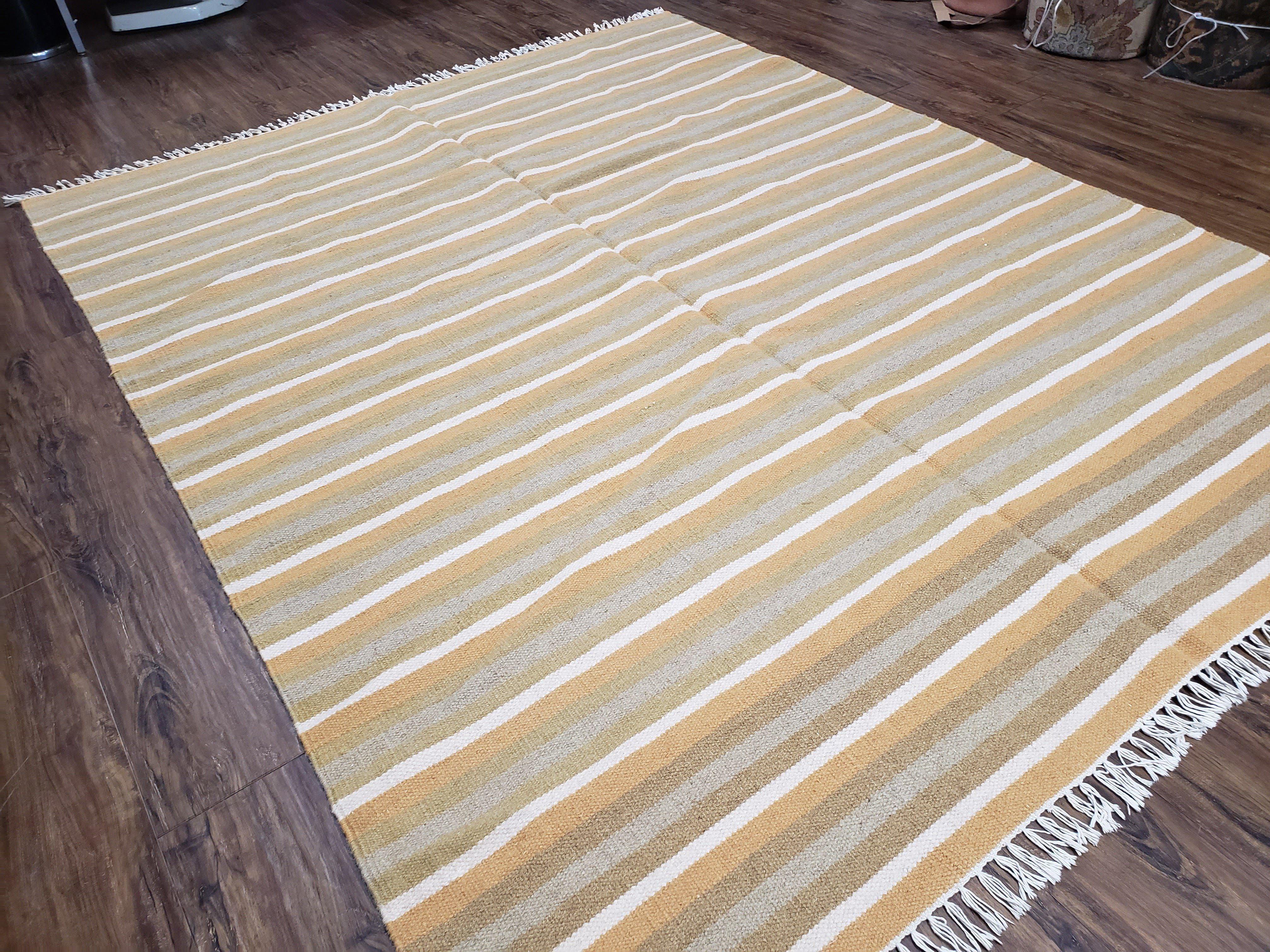 New Indian Kilim Area Rug, 6x8 - 7x8 South American Style Blanket, Striped Indian Wool Hand-Woven Flat Weave 6x9 Bedroom Rug, Ivory Ochre