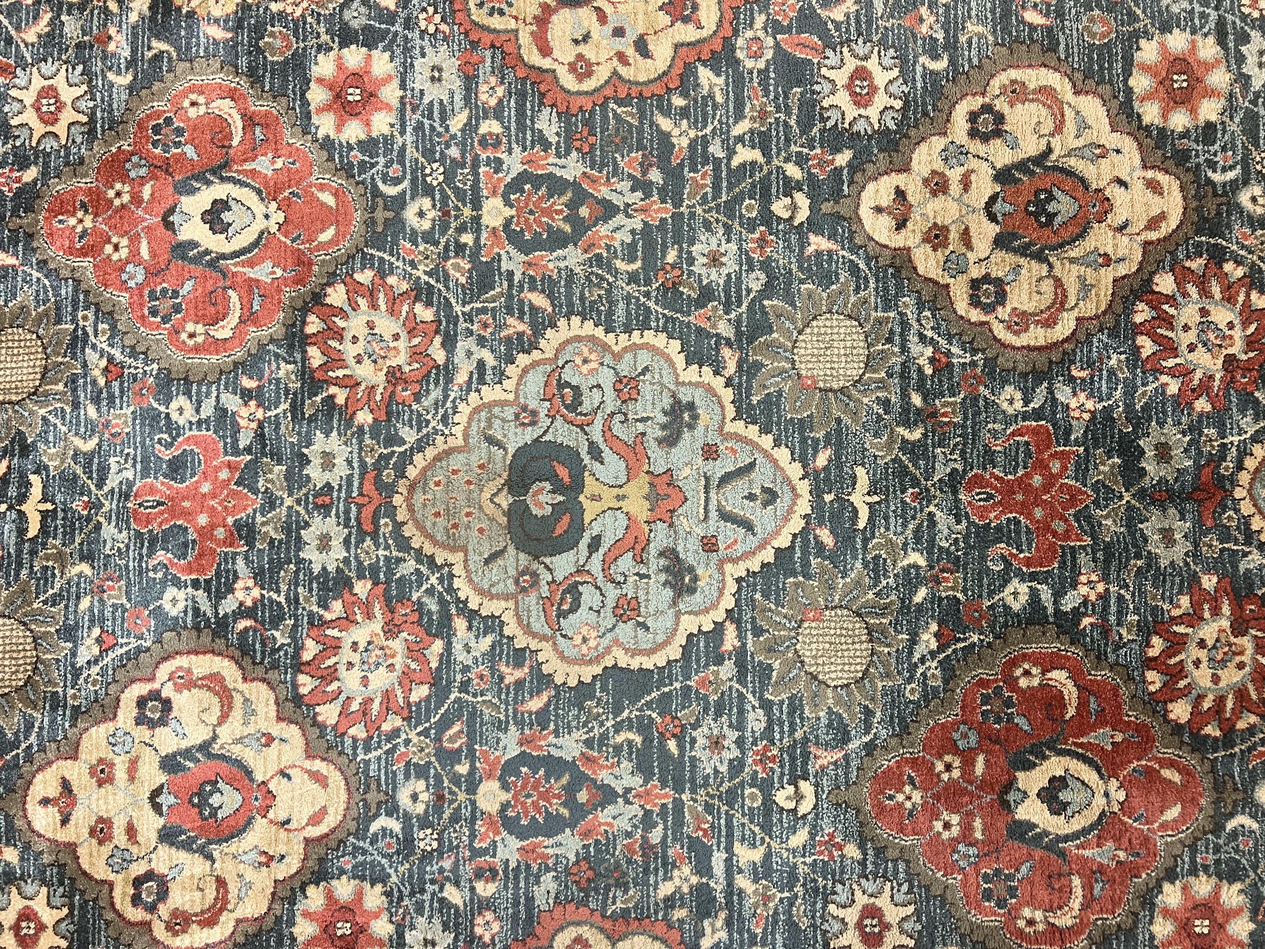 Safavieh Rug 8x11, Mahal Persian Carpet, Navy Red