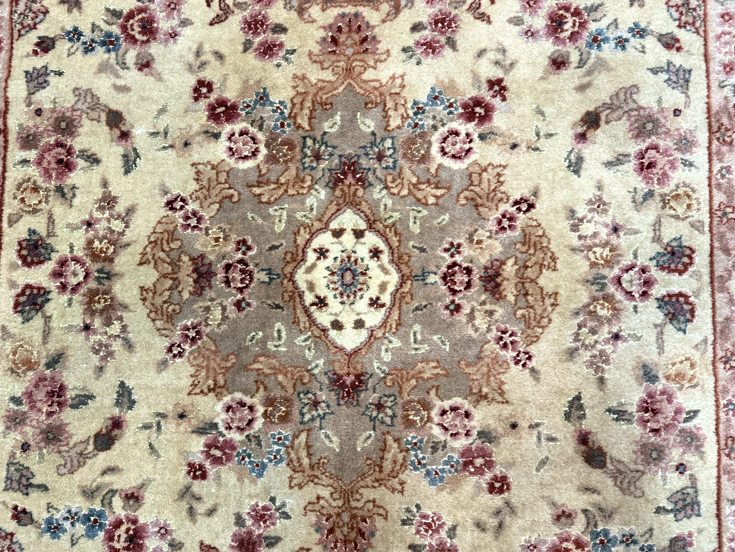 Sino Persian Rug 4x6, Wool and Silk Highlights, Fine 200 KPSI