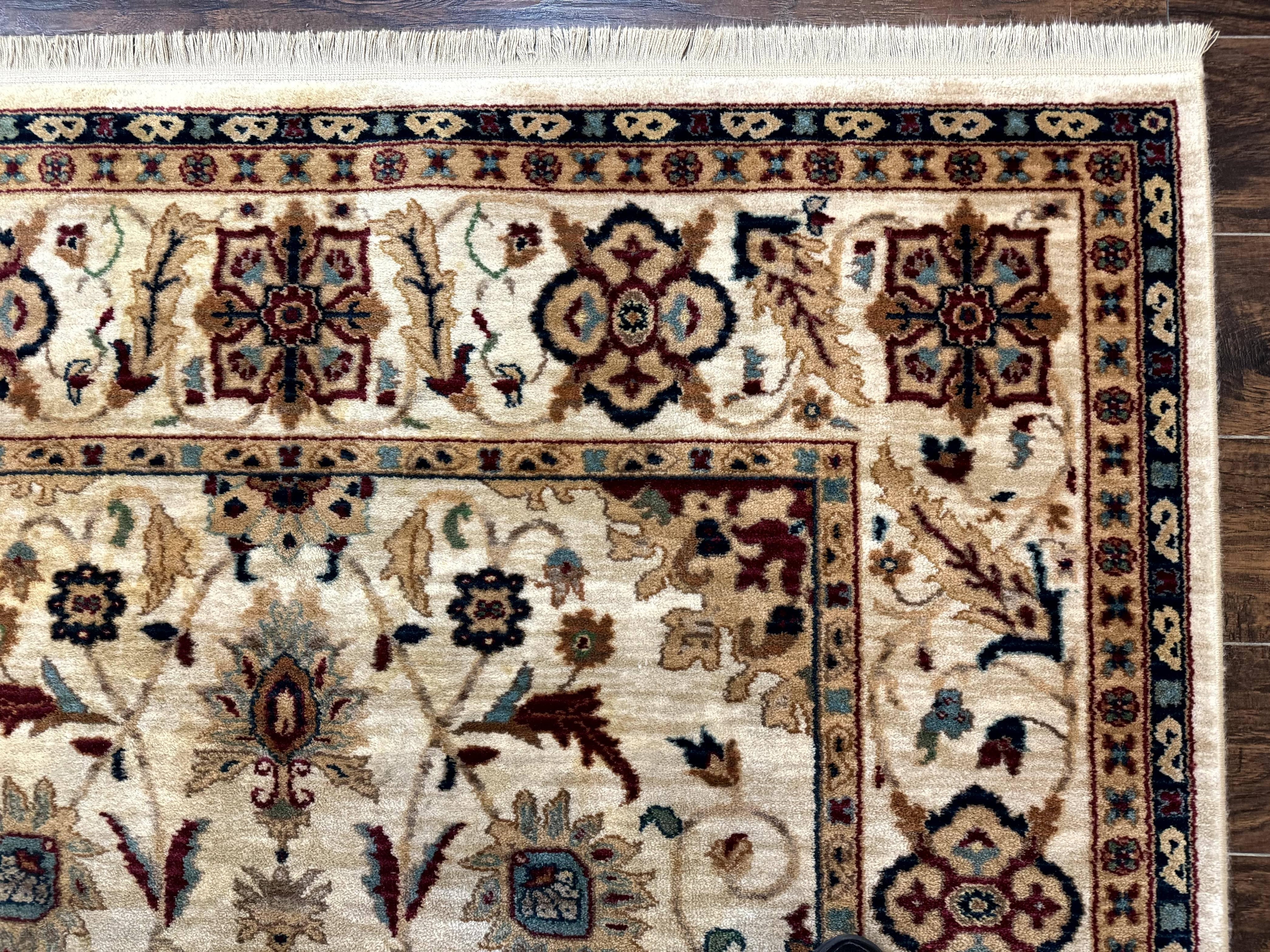 Karastan Rug 5.9 x 8.6, Karastan Traditions Amritsar Pattern Design 510, New Zealand Wool, Karastan Area Rug