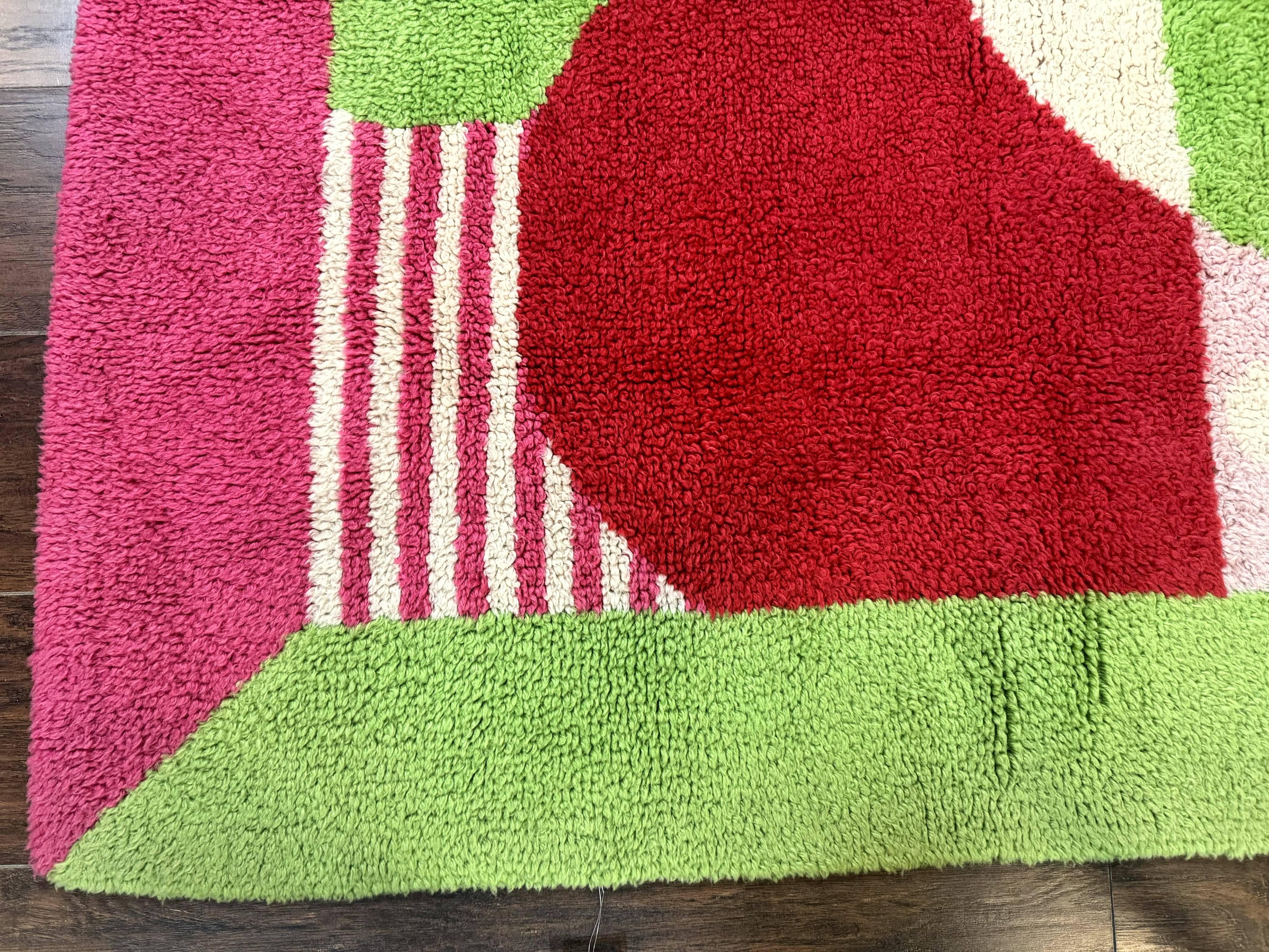 European Shag Rug 4.8 x 4.8, Modern Abstract Design, Green Pink Red, Square Shag Rug, Unique