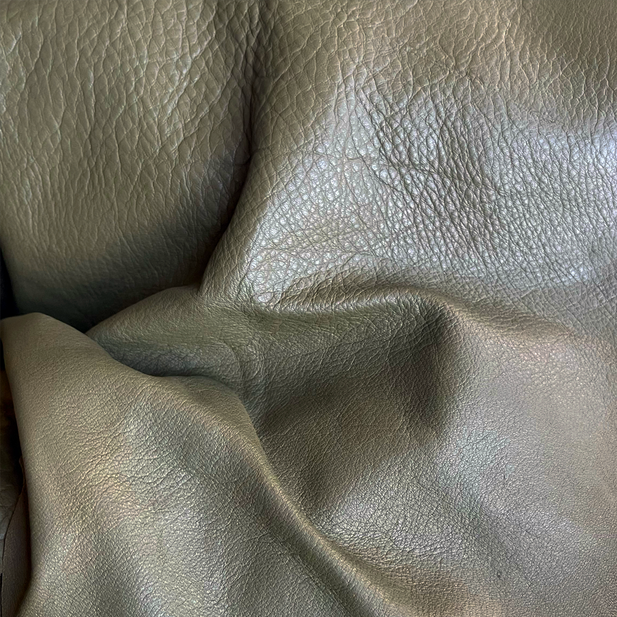 Seating | Custom Leather Kitchen & Dining Bench Seats