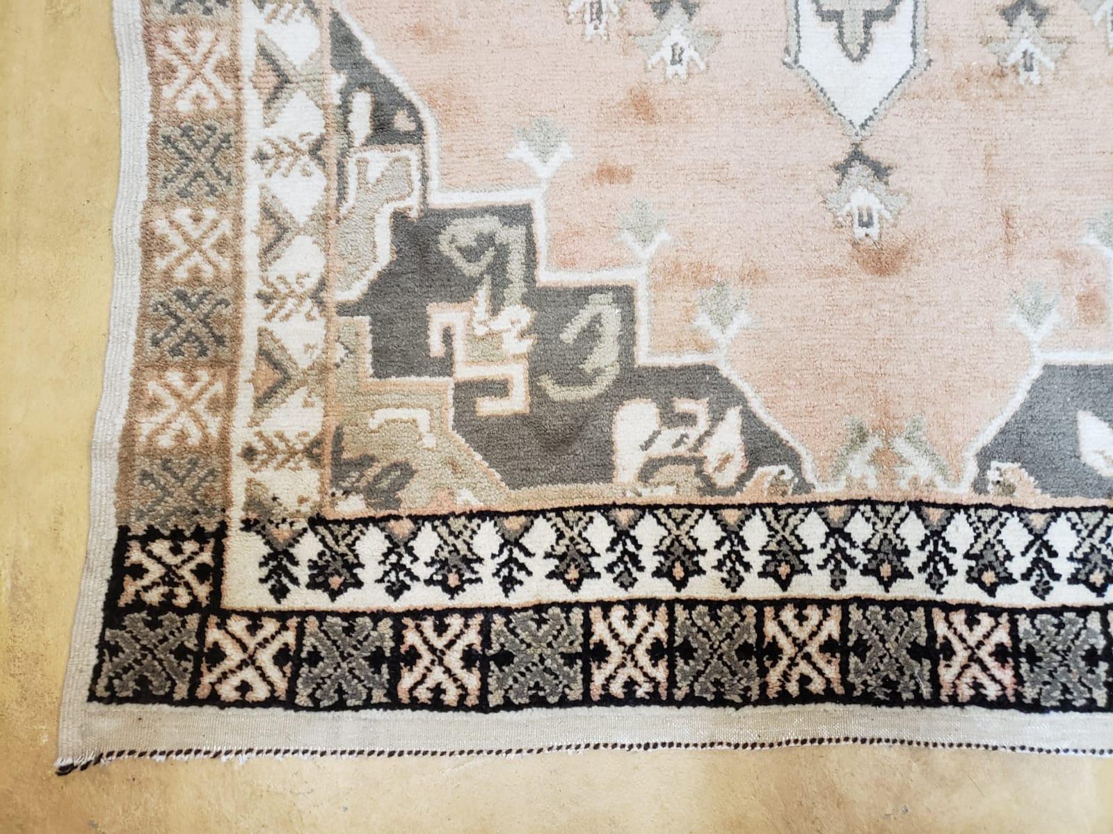 Antique Moroccan Rug 5x7 Tribal Carpet, Hand-Knotted Soft Wool Pile, 5 x 7 Area Rug, Berber Rug, Geometric Open Field Medallion, Pink Ivory