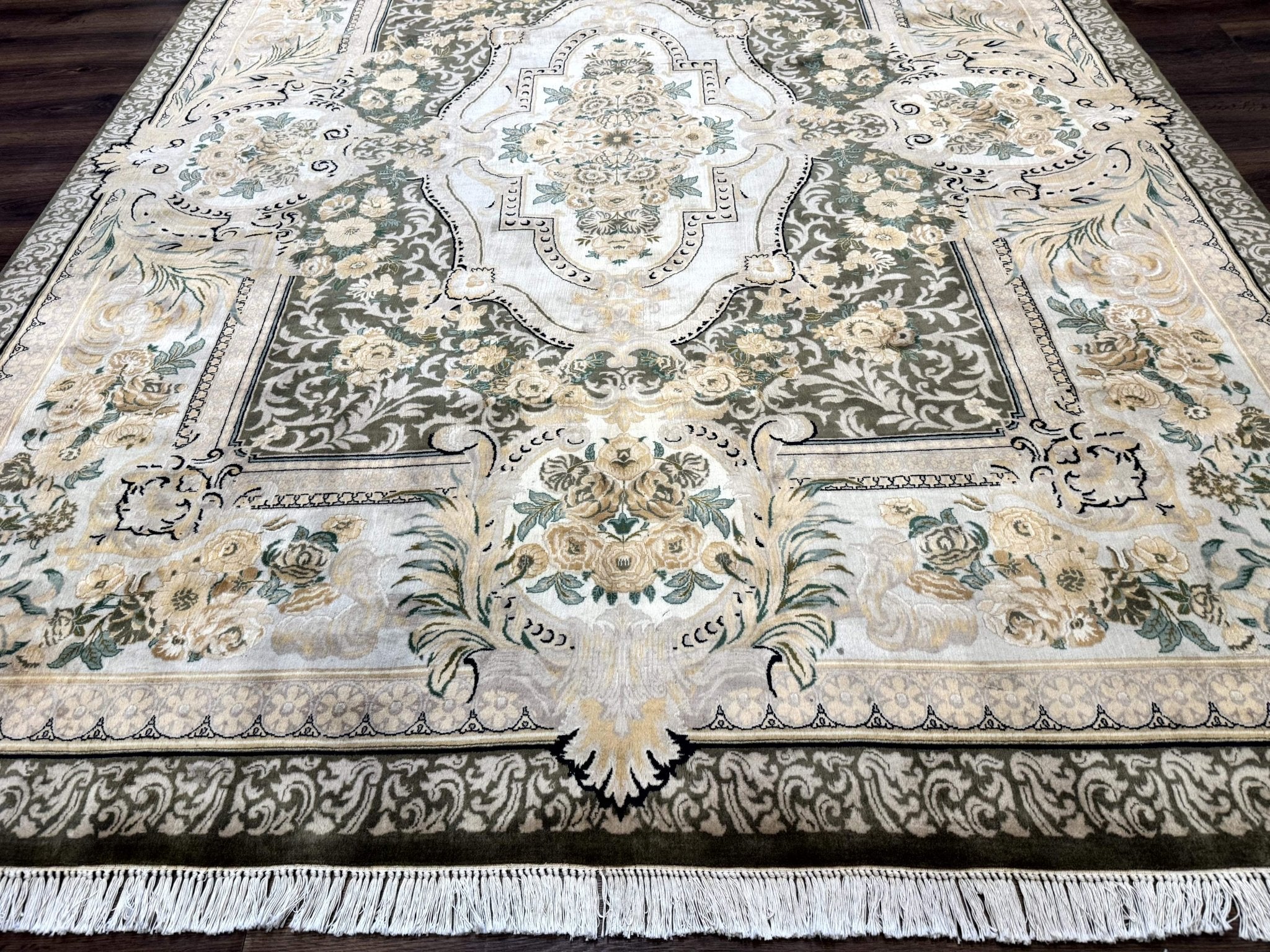 Aubusson Rug 8x10, Very Fine 225 KPSI, Floral, French European Design, Pakistani Carpet - Jewel RugsShopify CollectiveHUNTEDFOX - Aubusson Rug 8x10, Very Fine 225 KPSI, Floral, French European Design, Pakistani Carpet