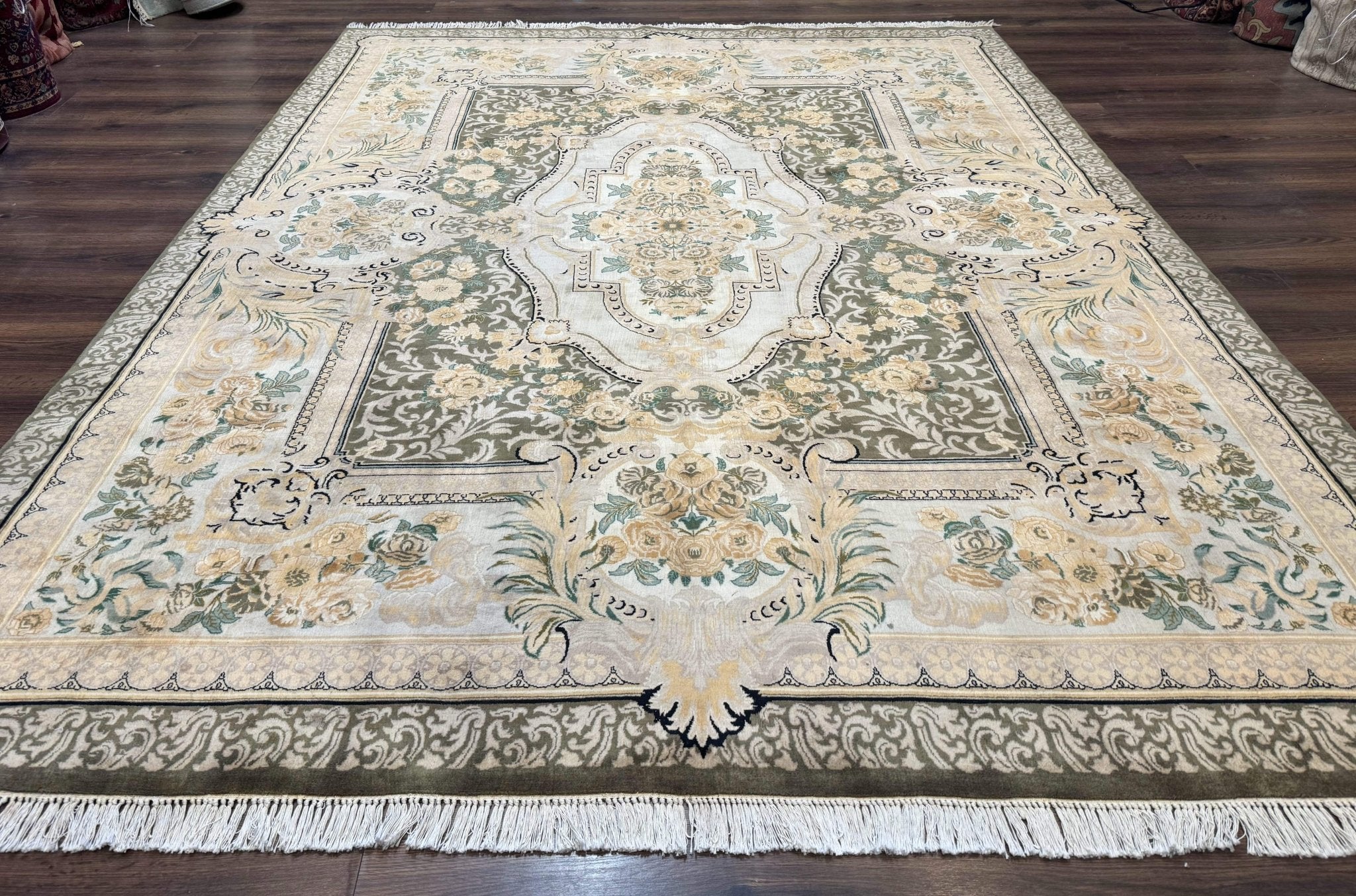 Aubusson Rug 8x10, Very Fine 225 KPSI, Floral, French European Design, Pakistani Carpet - Jewel RugsShopify CollectiveHUNTEDFOX - Aubusson Rug 8x10, Very Fine 225 KPSI, Floral, French European Design, Pakistani Carpet