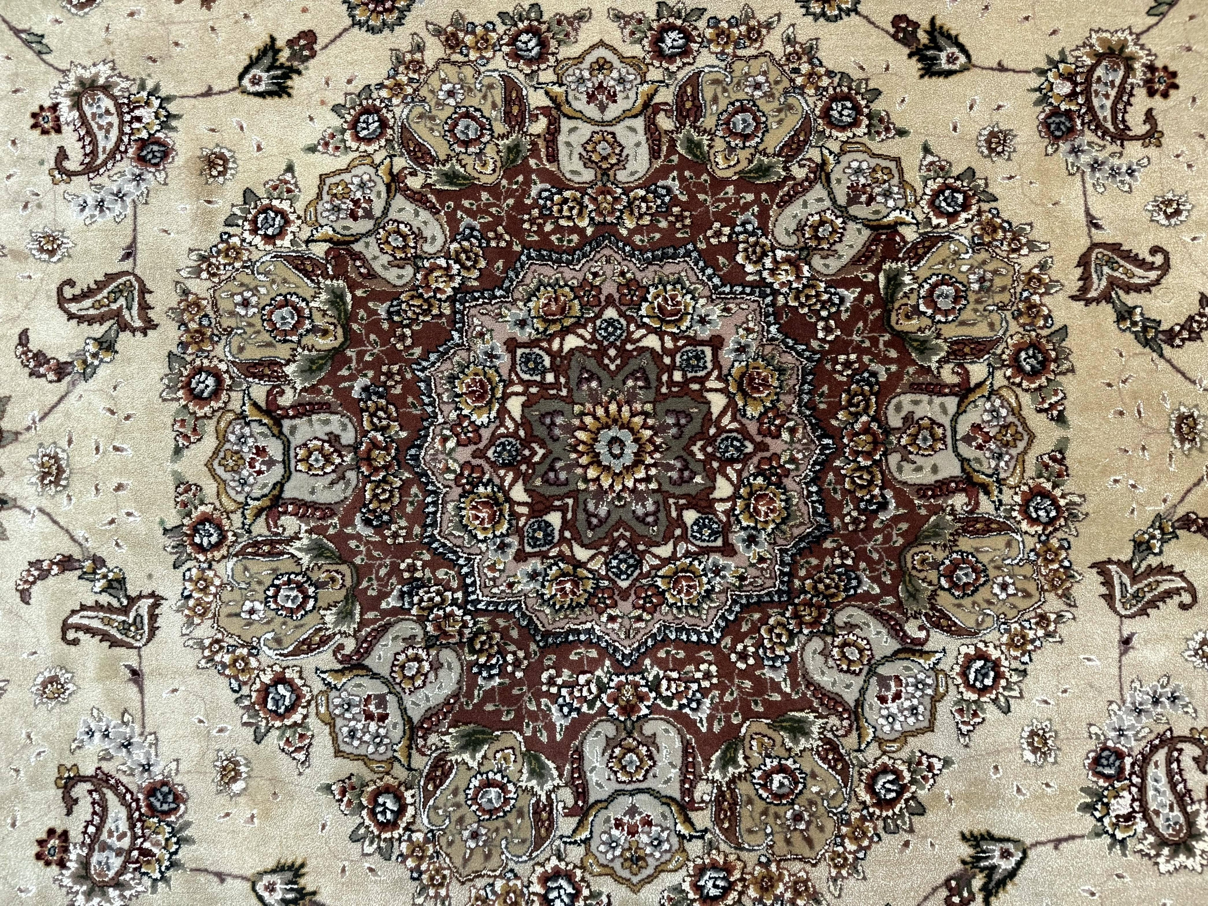 Sino Persian Rug 8x10, Wool and Silk Highlights, 290 KPSI, Floral Medallion