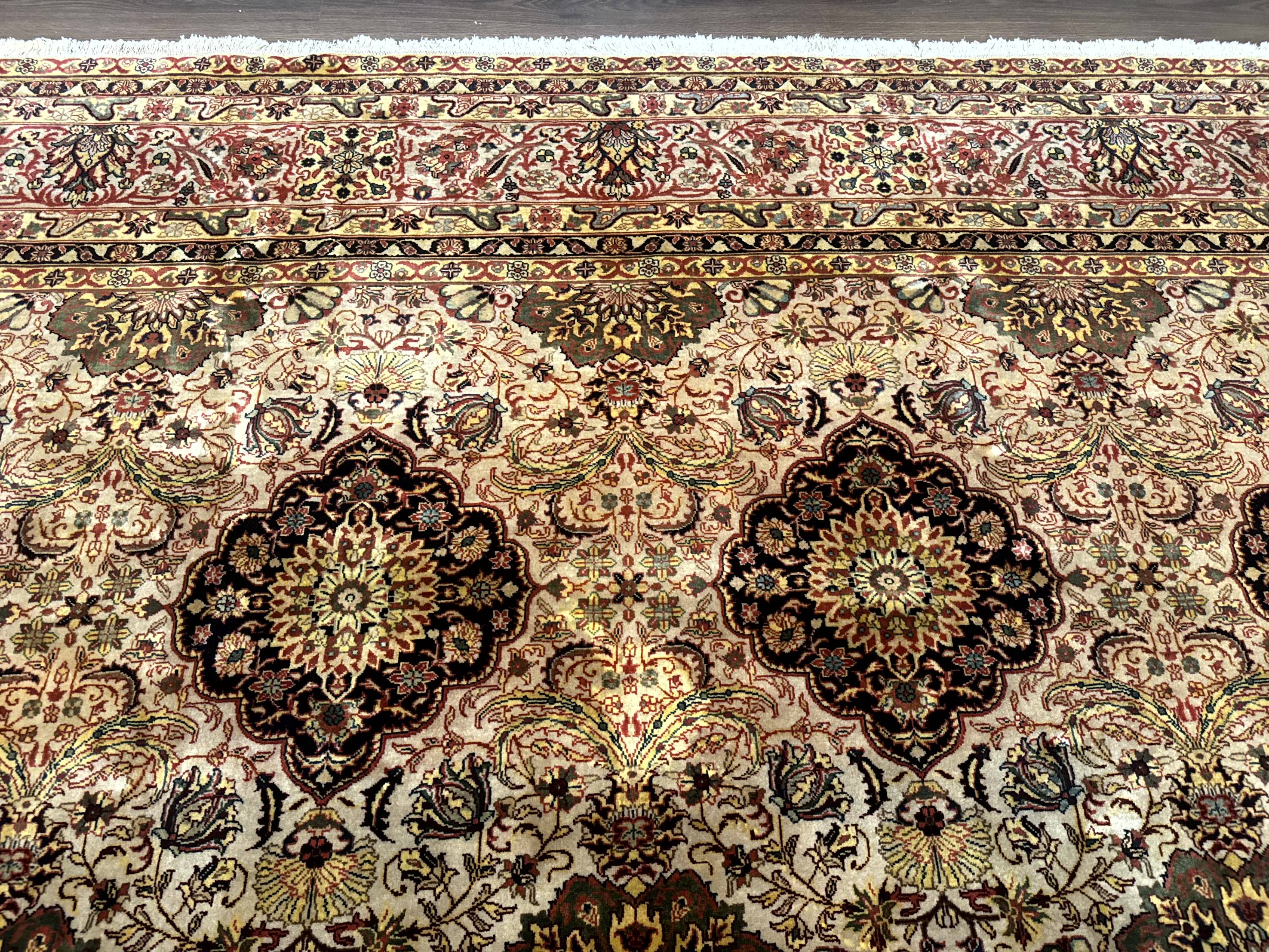 Indian Agra Rug 9x12, Fine Oriental Carpet