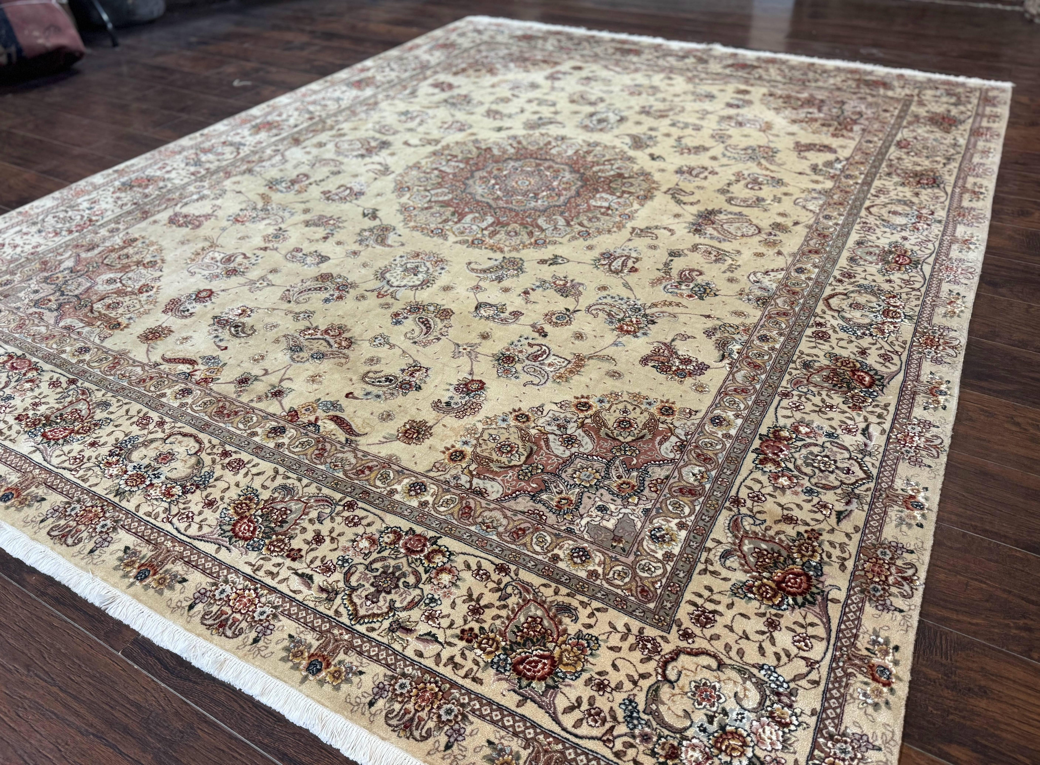 Sino Persian Rug 8x10, Wool and Silk Highlights, 290 KPSI, Floral Medallion