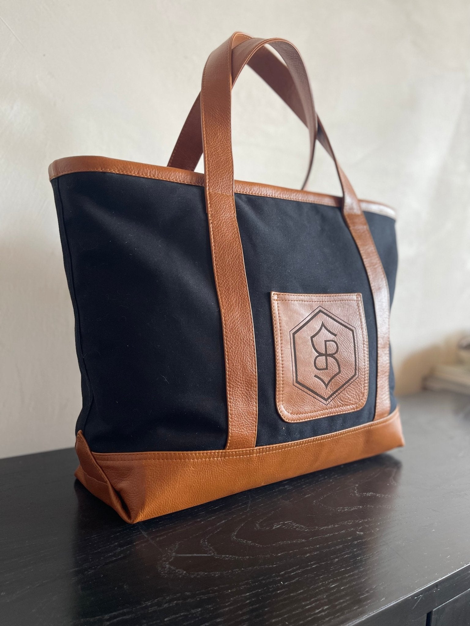 Custom Branded Leather & Canvas Bag | Heavy Duty Canvas Bag - H|F AtelierINDUSTRYneed verificationHUNTEDFOX - Custom Branded Leather & Canvas Bag | Heavy Duty Canvas Bag