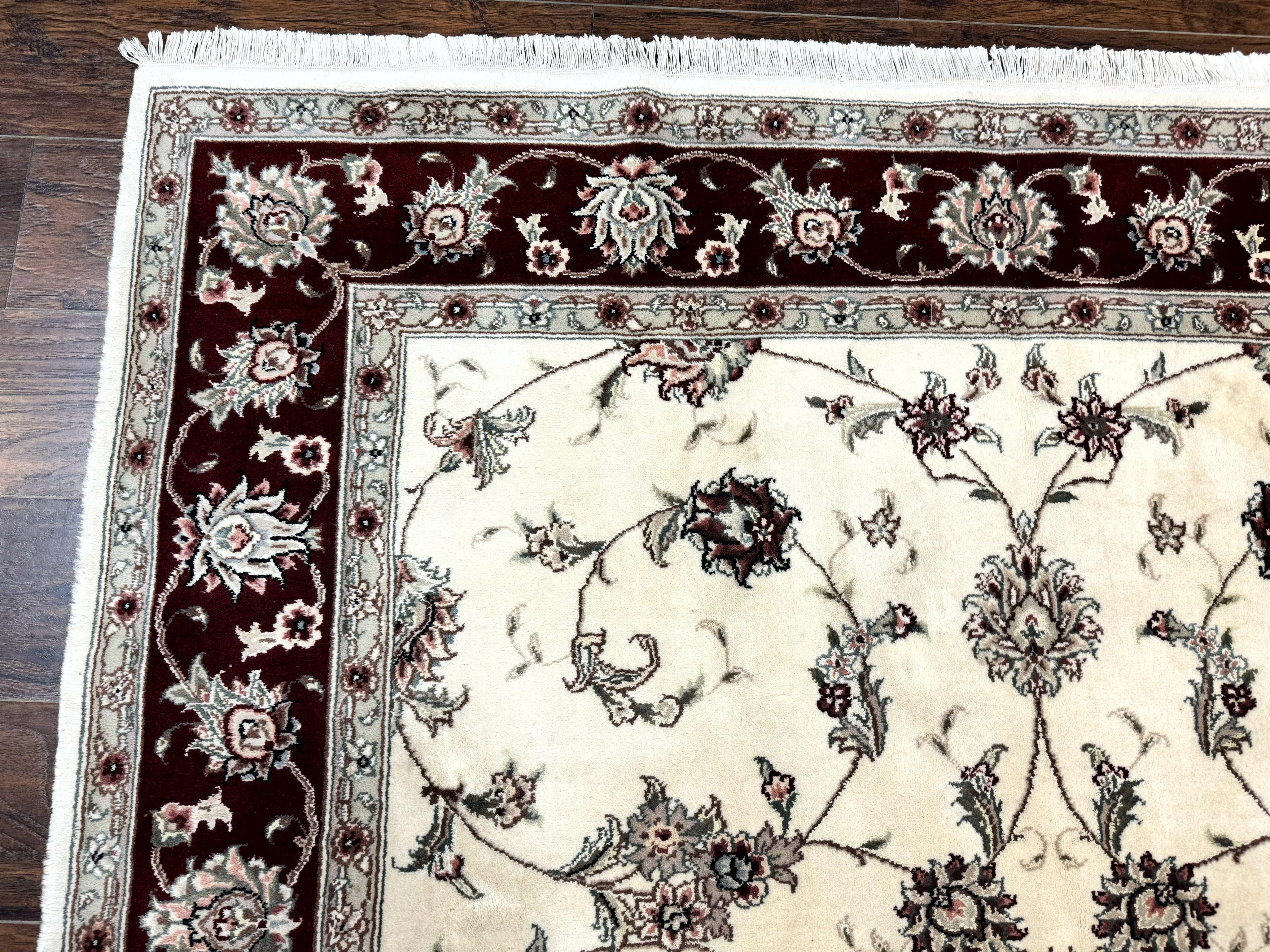 Ivory and Burgundy Pak Persian Rug 6x9