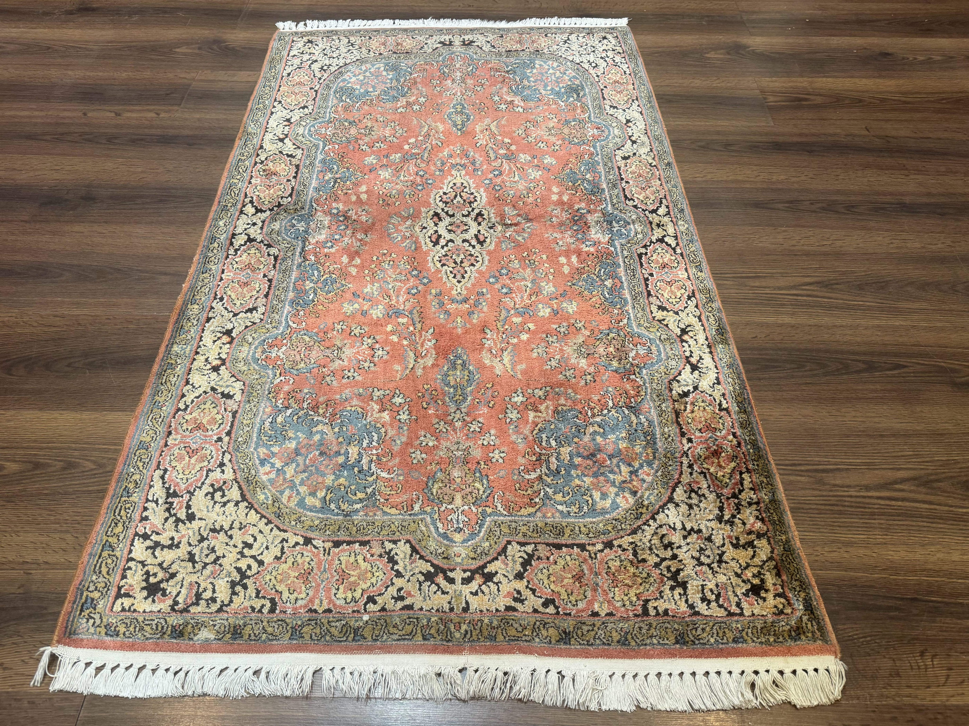 Indian Kashmiri Silk Rug 3x5, Fine 260 KPSI, Hand Knotted
