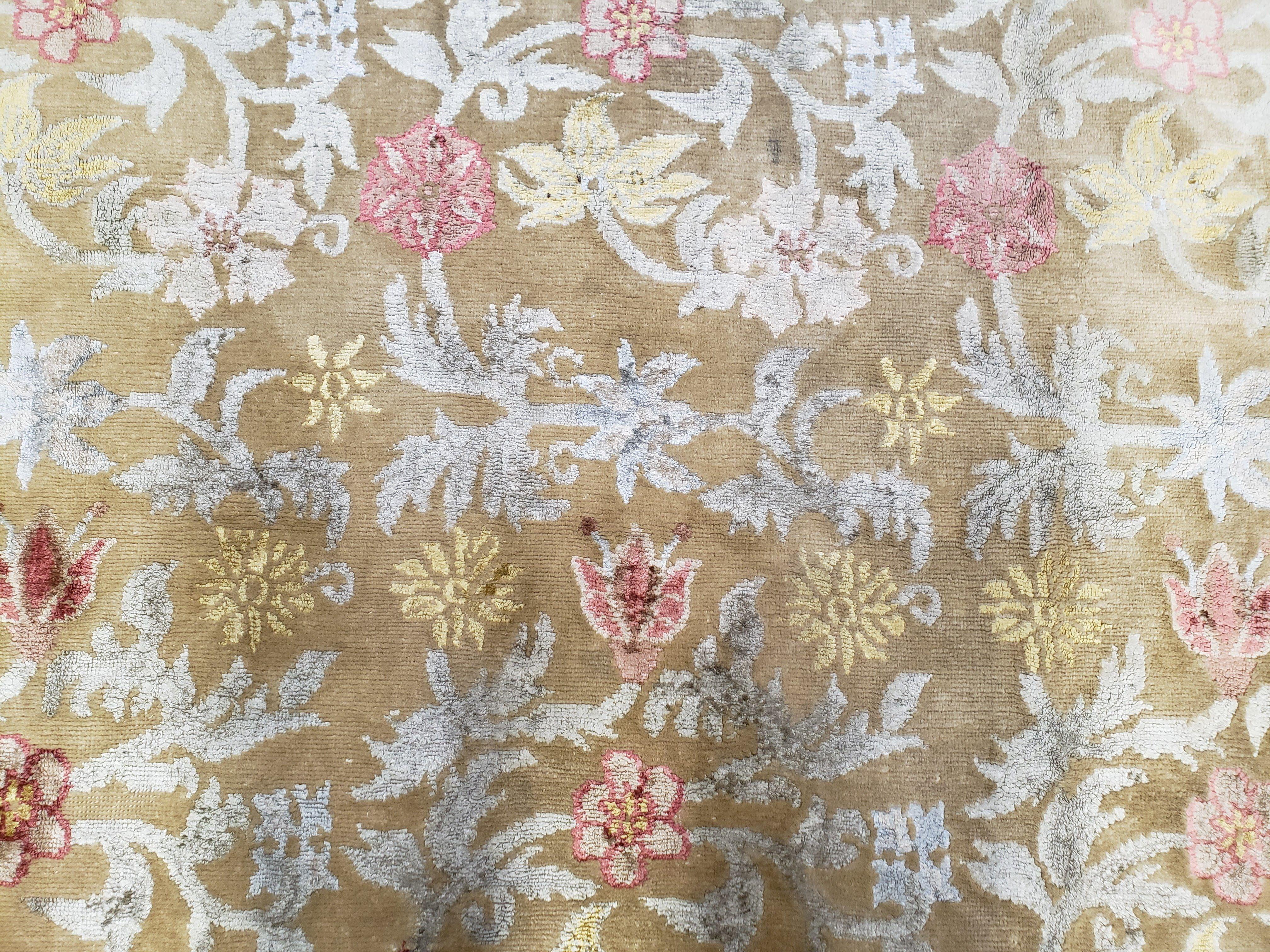 Modern Tibetan Rug 6x9, Wool and Silk Tibetan Rug, Handmade Tibetan Rug, Silk Flowers, Contemporary Rug, Soft Rug, Tibetan Area Rug, Tan