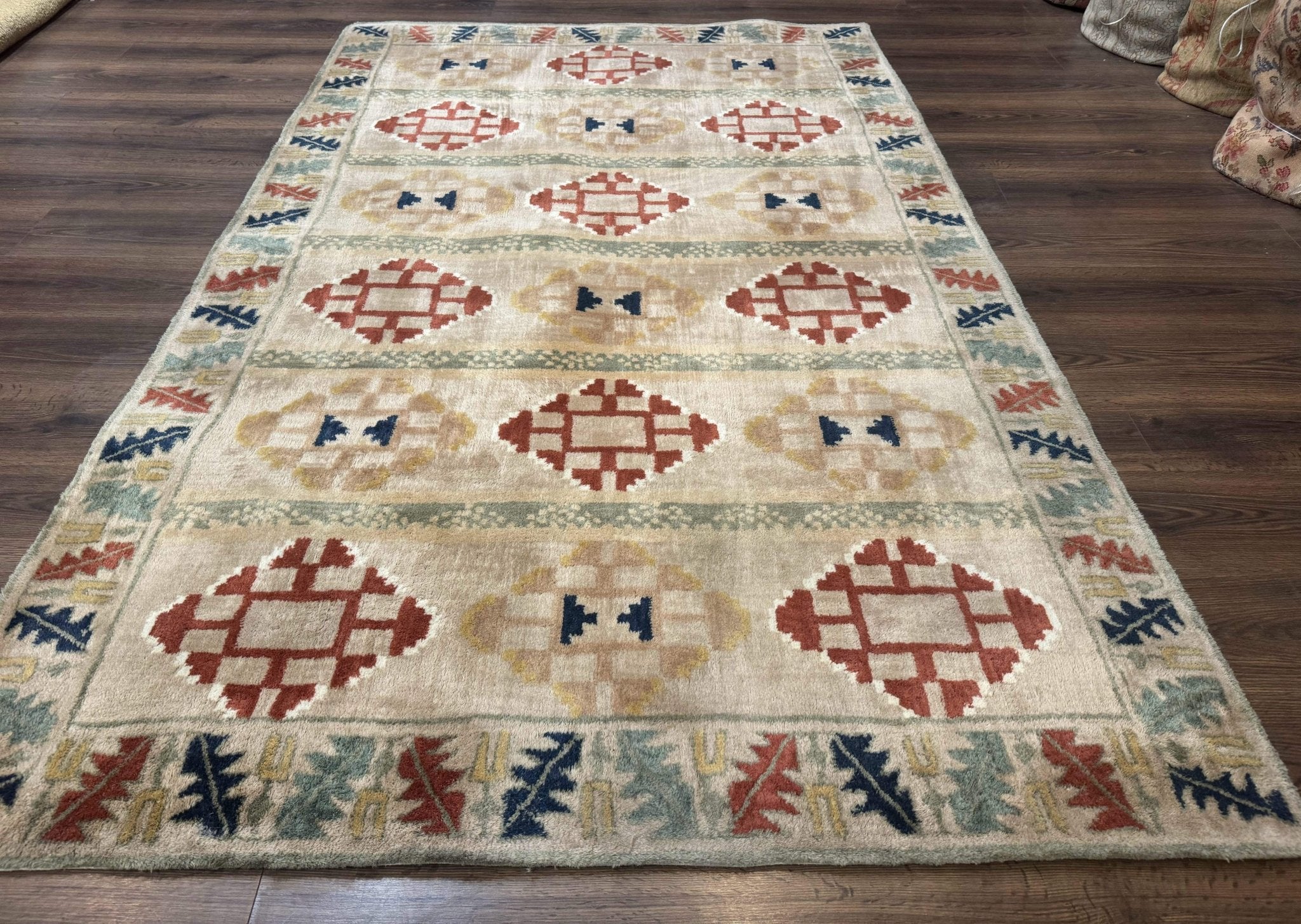 Geometric Design Area Rug 5x8, Beige and Rust Red - Jewel RugsShopify CollectiveHUNTEDFOX - Geometric Design Area Rug 5x8, Beige and Rust Red