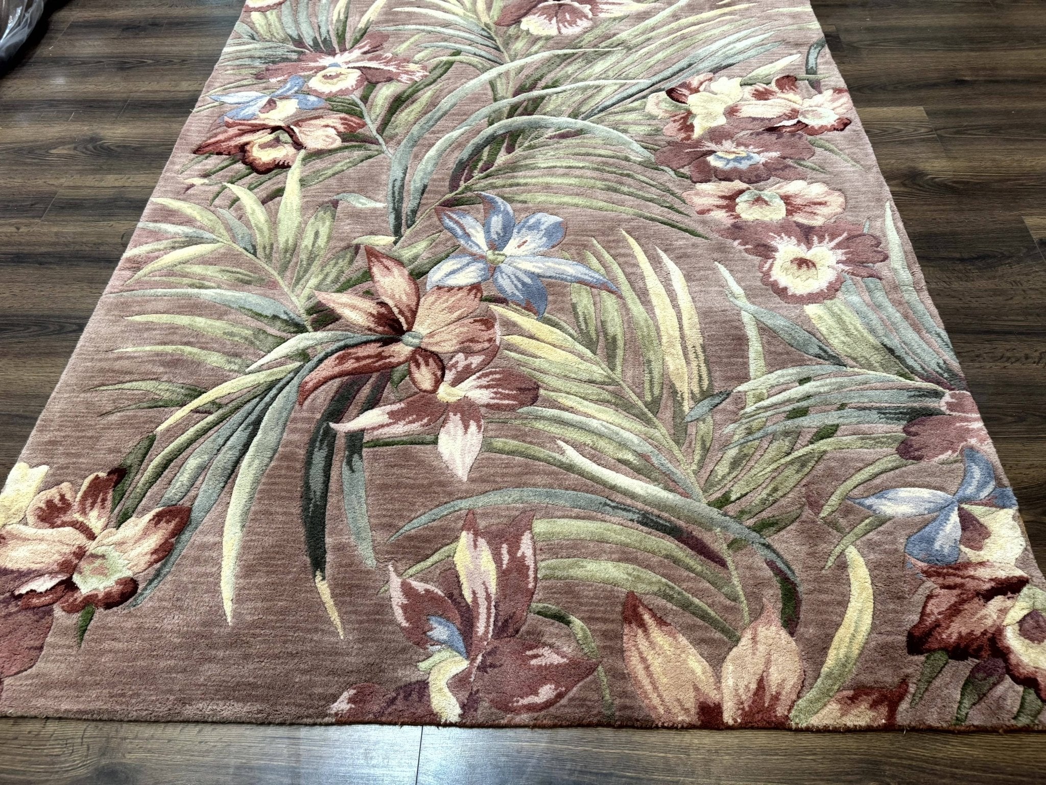 Hand Tufted Floral Rug 5x8, Light Rose Wool Carpet - Jewel RugsShopify CollectiveHUNTEDFOX - Hand Tufted Floral Rug 5x8, Light Rose Wool Carpet