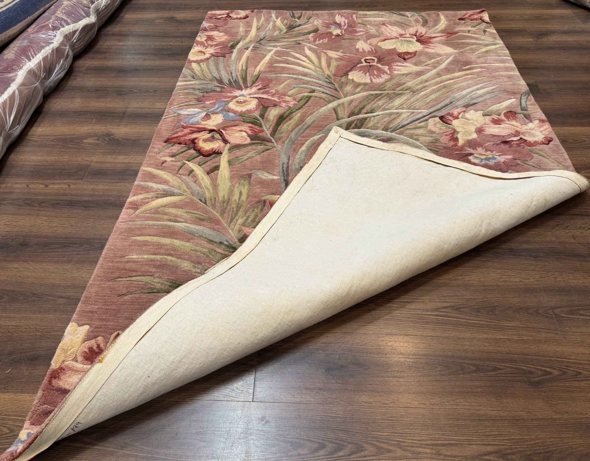 Hand Tufted Floral Rug 5x8, Light Rose Wool Carpet - Jewel RugsShopify CollectiveHUNTEDFOX - Hand Tufted Floral Rug 5x8, Light Rose Wool Carpet