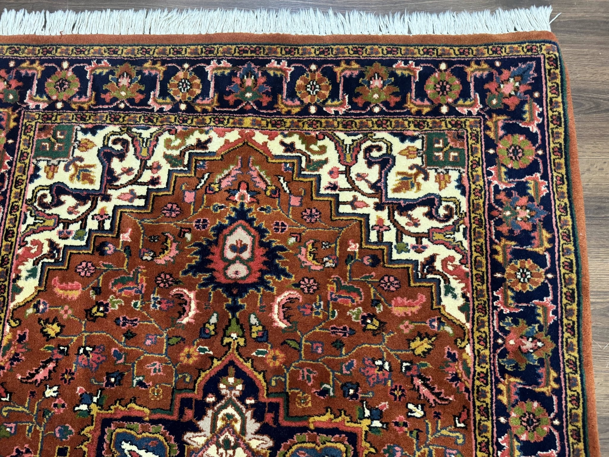 Indo Persian Heriz Rug 4x6, Rust Red Navy Blue and Cream - Jewel RugsShopify CollectiveHUNTEDFOX - Indo Persian Heriz Rug 4x6, Rust Red Navy Blue and Cream