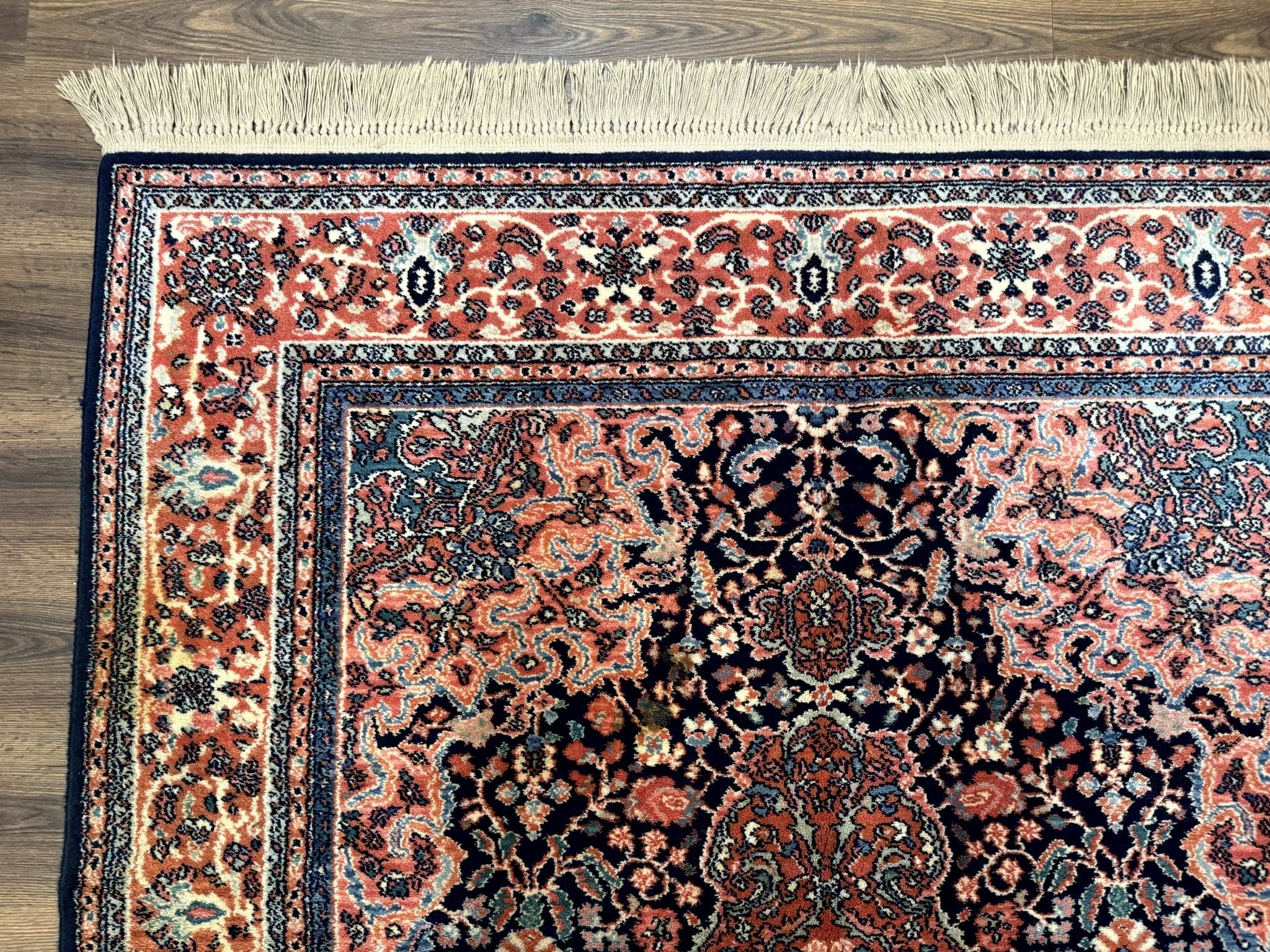 Karastan Rug 5.9 x 9, Kashan Medallion 741, Original Collection 700 Series, Discontinued, Wool Pile - Jewel RugsShopify CollectiveHUNTEDFOX - Karastan Rug 5.9 x 9, Kashan Medallion 741, Original Collection 700 Series, Discontinued, Wool Pile