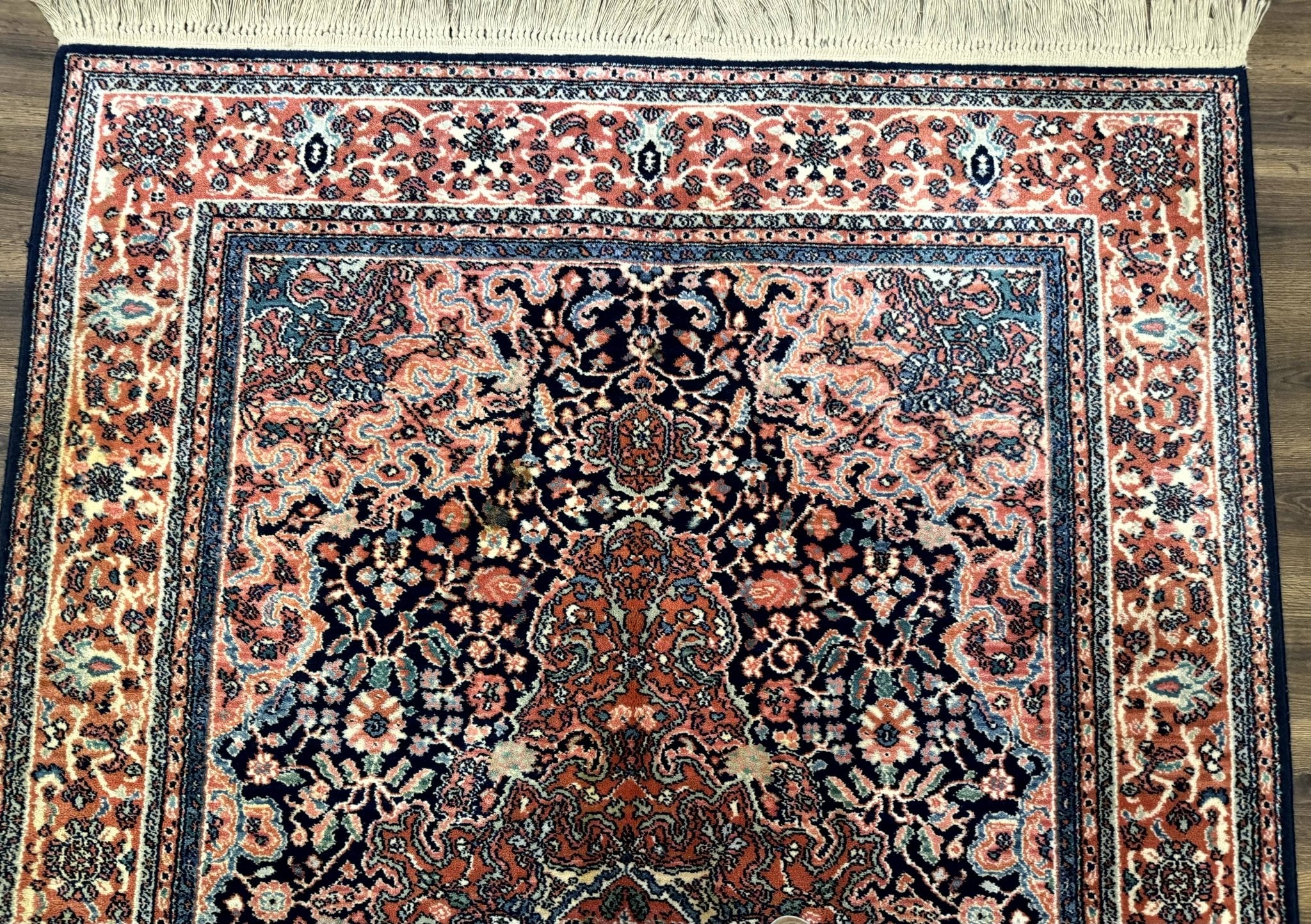 Karastan Rug 5.9 x 9, Kashan Medallion 741, Original Collection 700 Series, Discontinued, Wool Pile - Jewel RugsShopify CollectiveHUNTEDFOX - Karastan Rug 5.9 x 9, Kashan Medallion 741, Original Collection 700 Series, Discontinued, Wool Pile