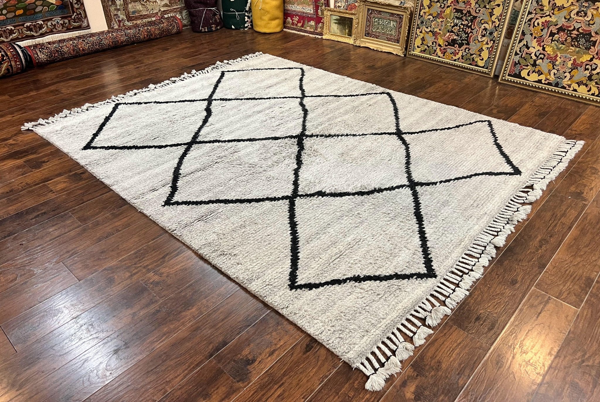 Modern Shag Rug 8x10, Gray and Black, Wool and Cotton, Lulu and Georgia, Handmade Indian Shag Rug - Jewel RugsShopify CollectiveHUNTEDFOX - Modern Shag Rug 8x10, Gray and Black, Wool and Cotton, Lulu and Georgia, Handmade Indian Shag Rug