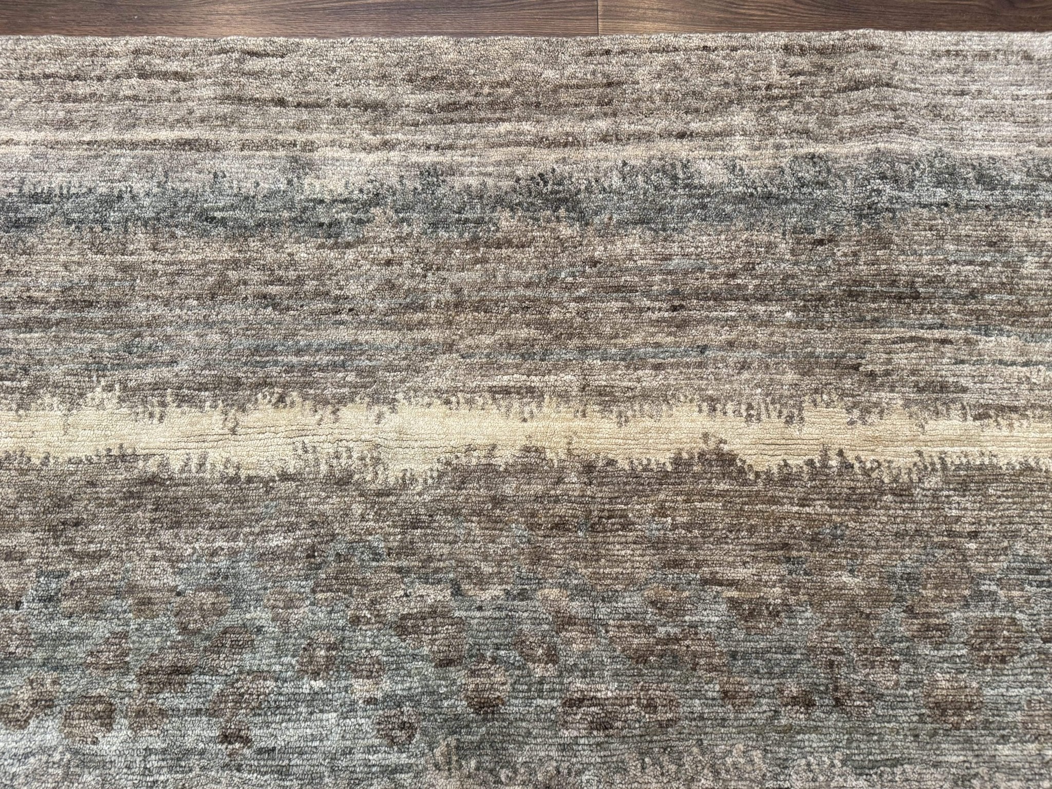 Modern Tibetan Wool Rug 8x10, Abstract, Contemporary, Handmade, Gray, Stripes - Jewel RugsShopify CollectiveHUNTEDFOX - Modern Tibetan Wool Rug 8x10, Abstract, Contemporary, Handmade, Gray, Stripes