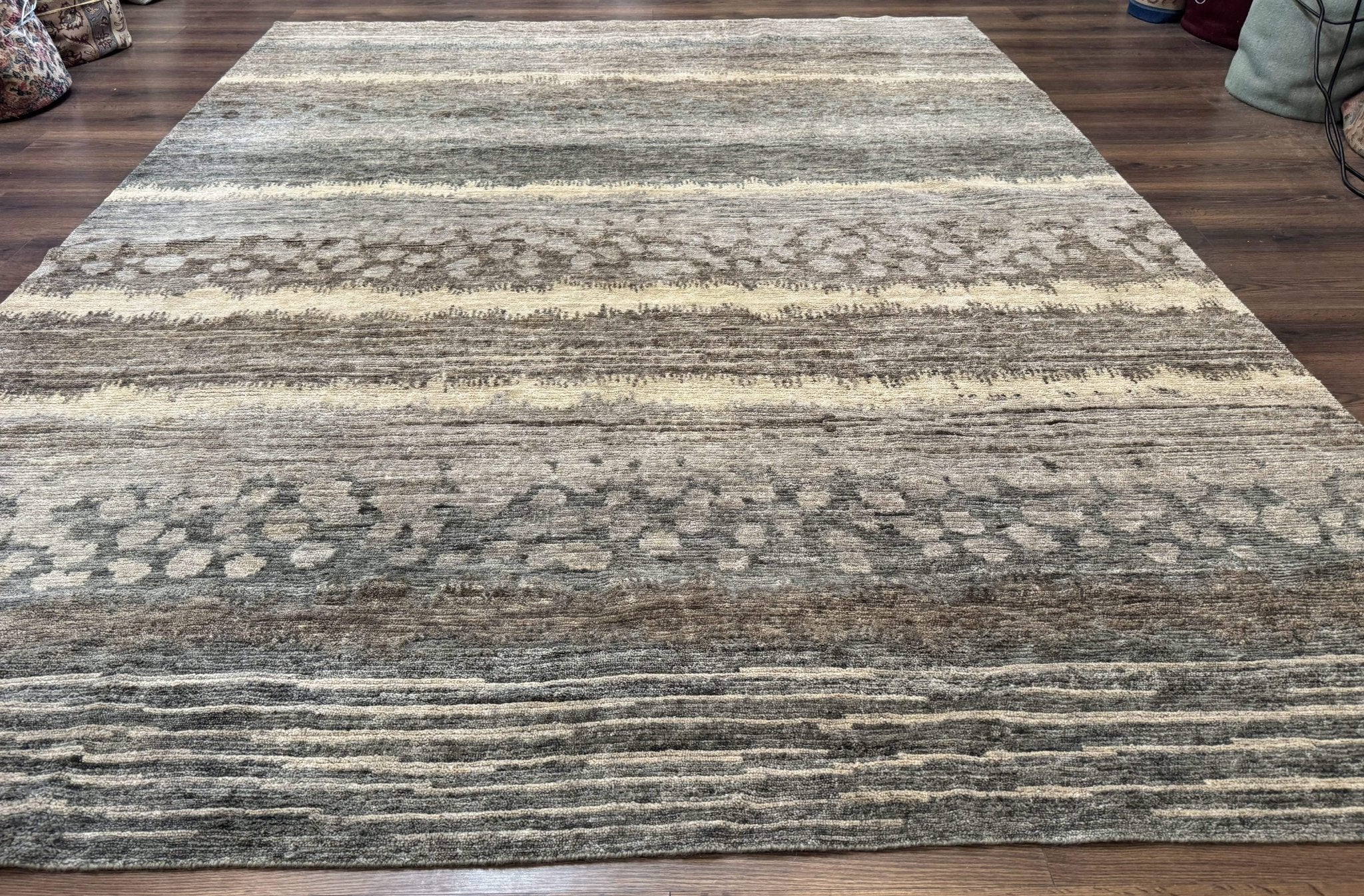 Modern Tibetan Wool Rug 8x10, Abstract, Contemporary, Handmade, Gray, Stripes - Jewel RugsShopify CollectiveHUNTEDFOX - Modern Tibetan Wool Rug 8x10, Abstract, Contemporary, Handmade, Gray, Stripes