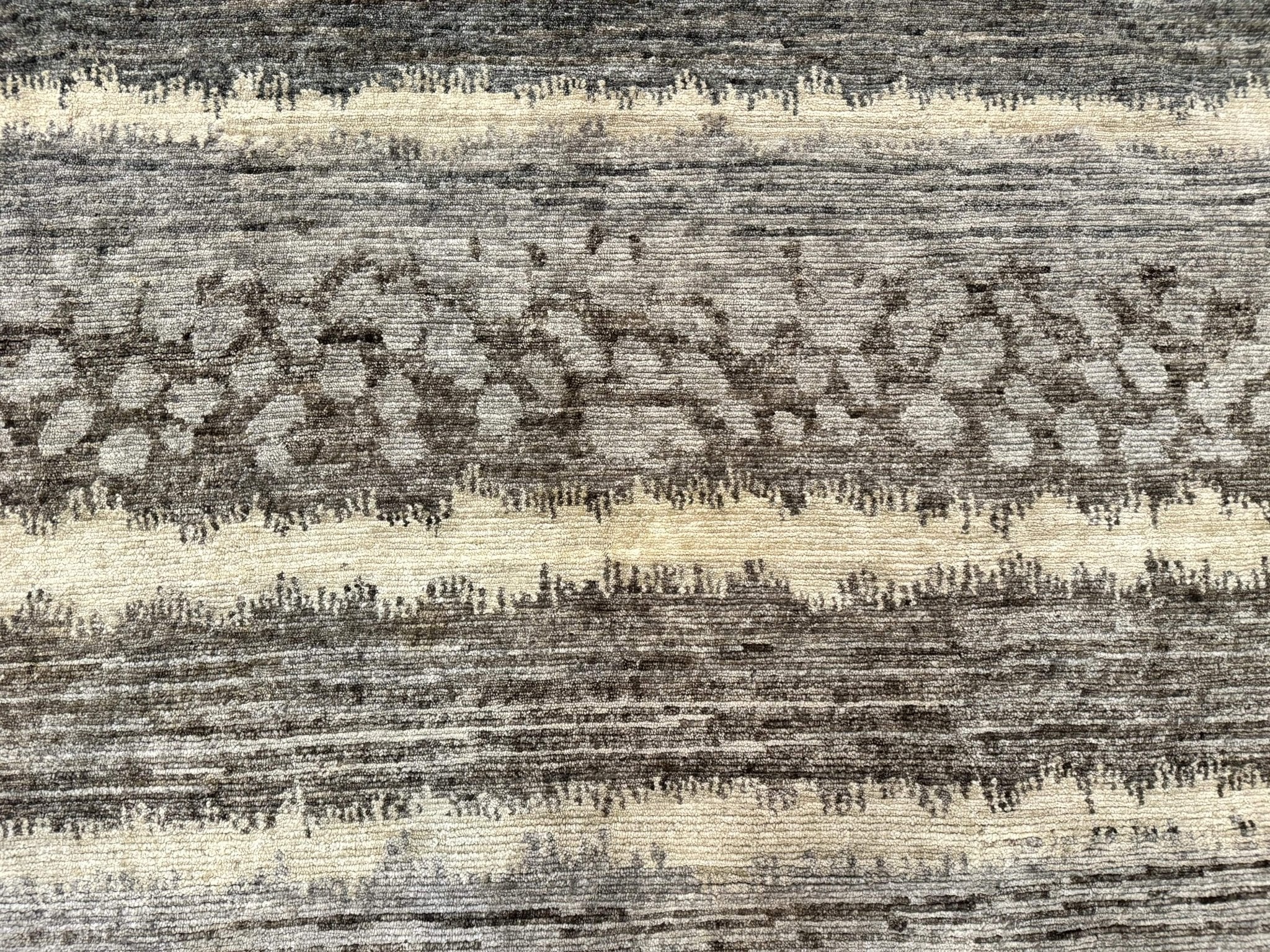 Modern Tibetan Wool Rug 8x10, Abstract, Contemporary, Handmade, Gray, Stripes - Jewel RugsShopify CollectiveHUNTEDFOX - Modern Tibetan Wool Rug 8x10, Abstract, Contemporary, Handmade, Gray, Stripes