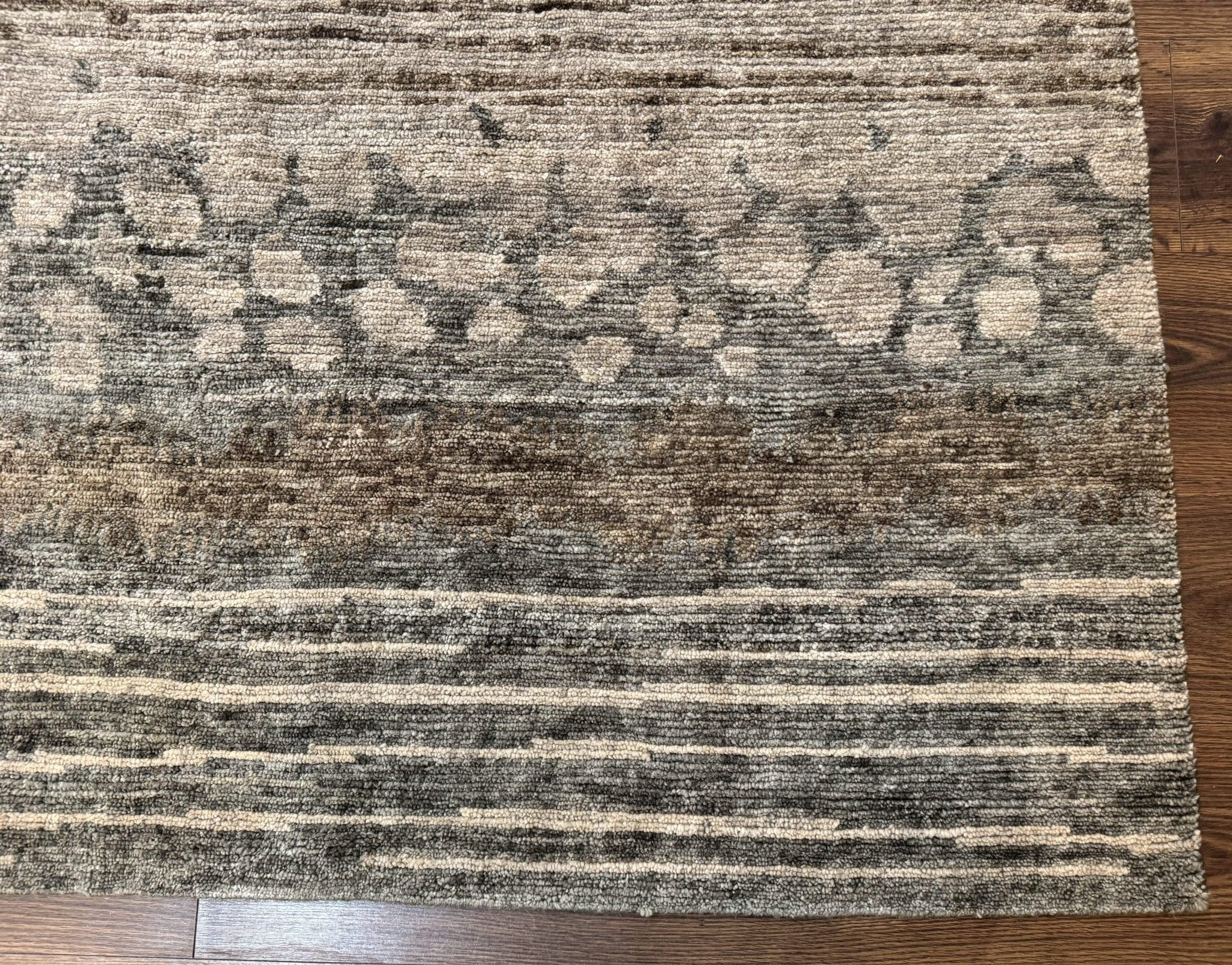 Modern Tibetan Wool Rug 8x10, Abstract, Contemporary, Handmade, Gray, Stripes - Jewel RugsShopify CollectiveHUNTEDFOX - Modern Tibetan Wool Rug 8x10, Abstract, Contemporary, Handmade, Gray, Stripes