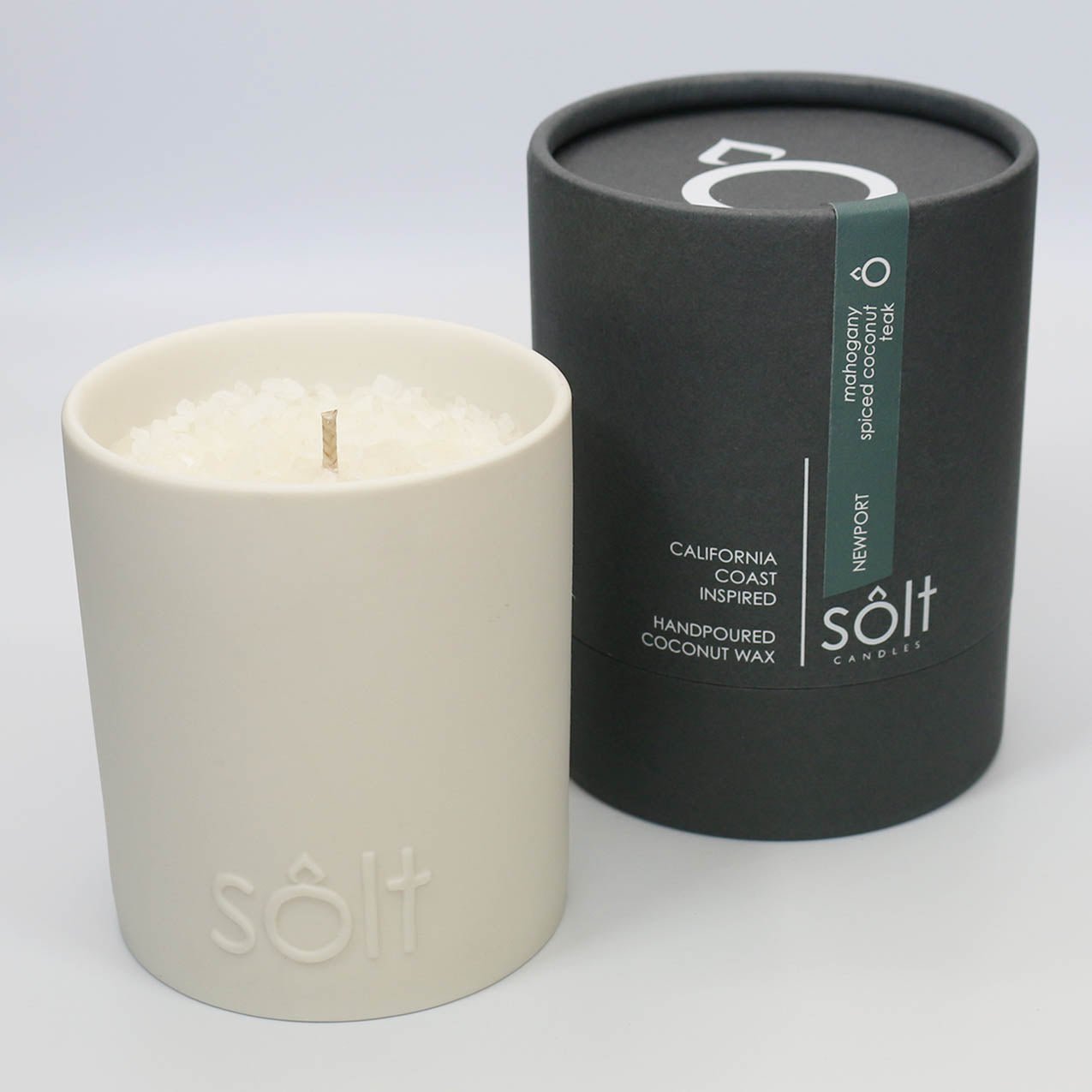 Newport Candle - HOME DECORShopify CollectiveSÔLT CANDLESHUNTEDFOX - Newport Candle