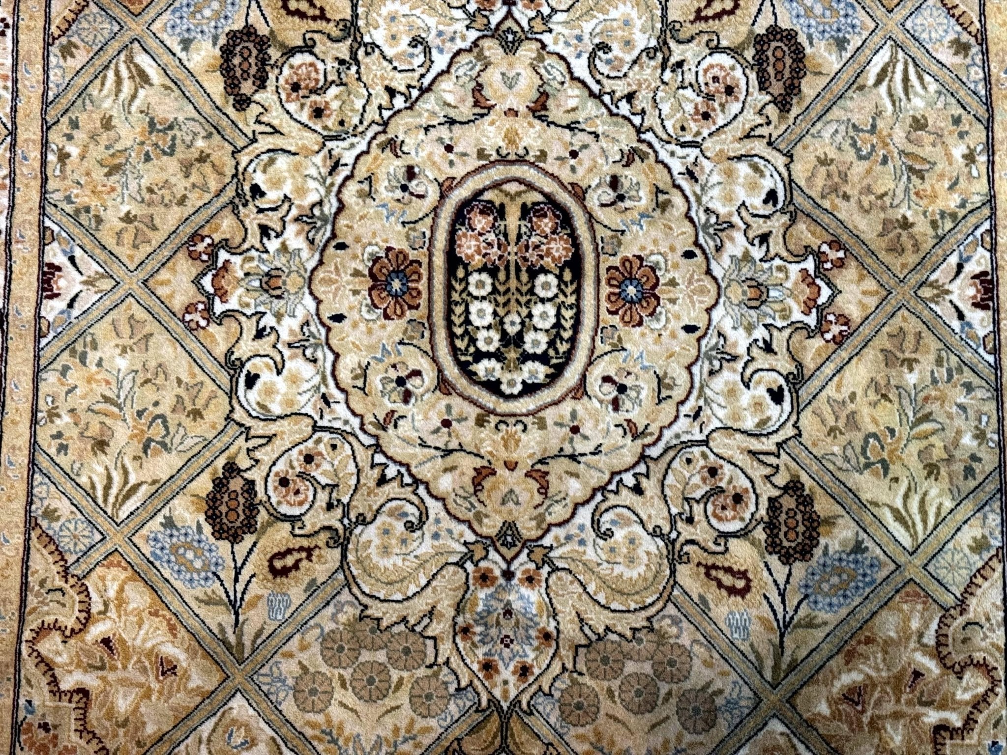 Pak Persian Rug 4x6, Panel Design - Jewel RugsShopify CollectiveHUNTEDFOX - Pak Persian Rug 4x6, Panel Design