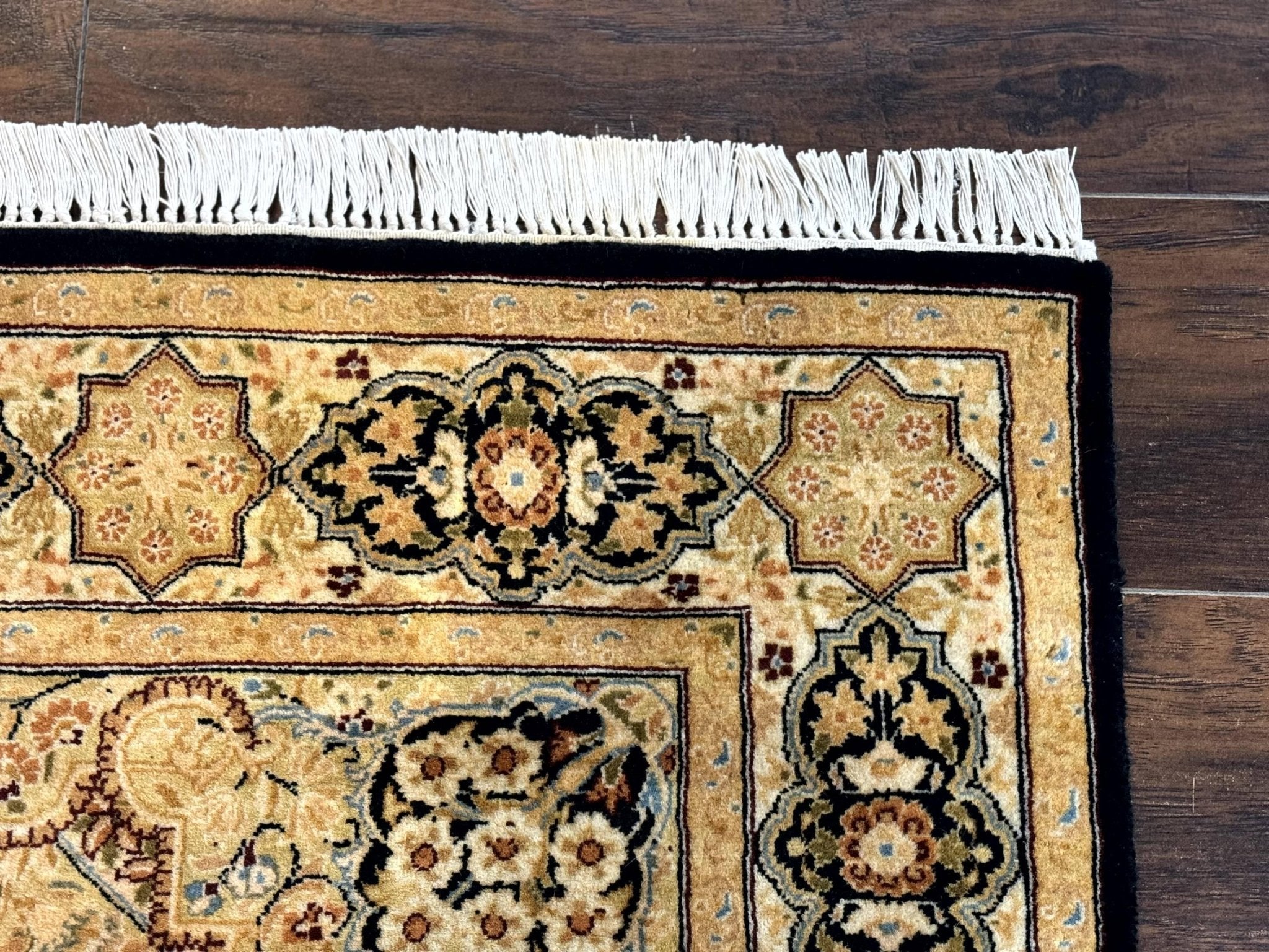 Pak Persian Rug 4x6, Panel Design - Jewel RugsShopify CollectiveHUNTEDFOX - Pak Persian Rug 4x6, Panel Design