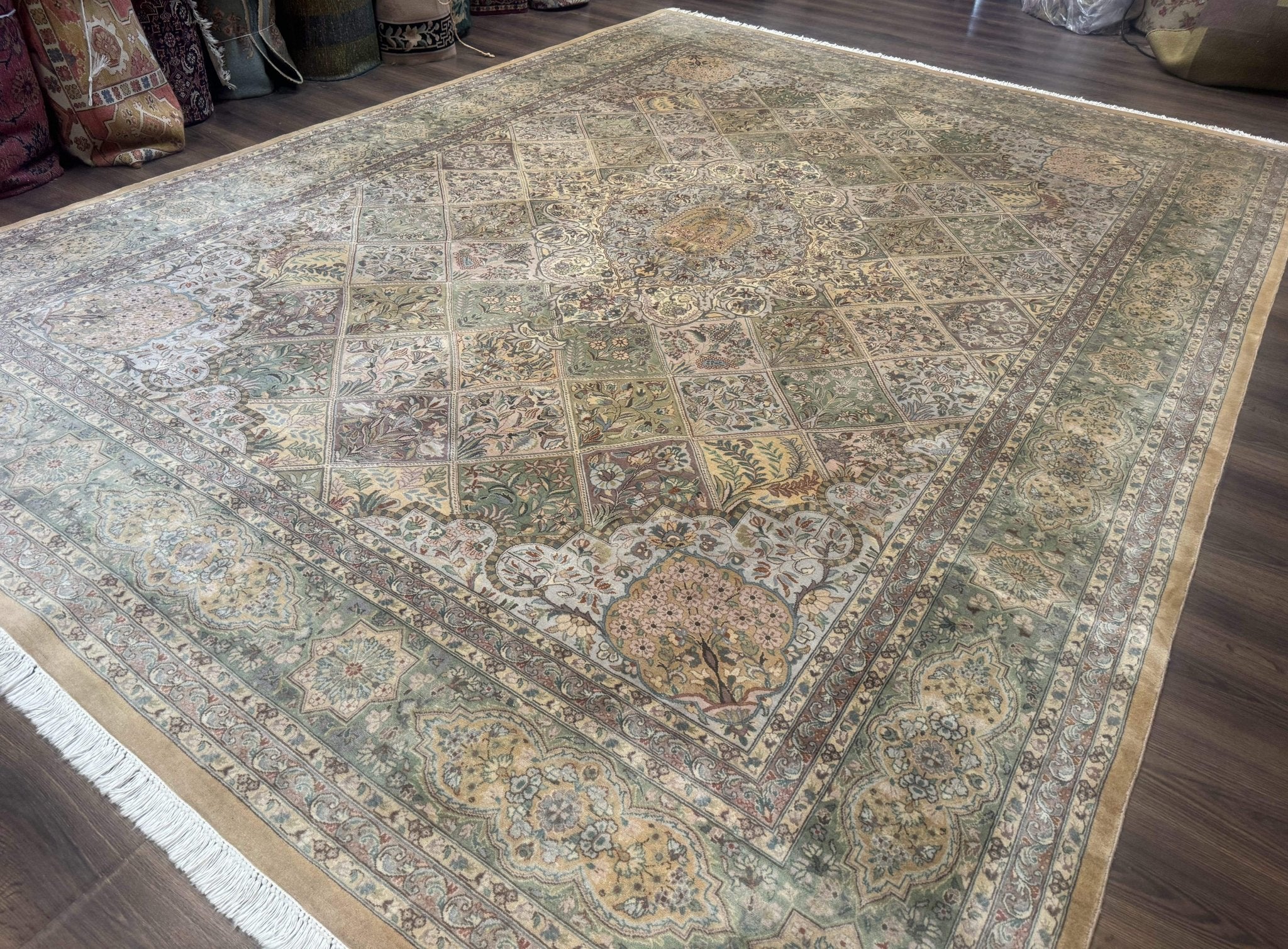 Pak Persian Rug 9x12, Diamond Panel Design, Fine 225 KPSI, Wool - Jewel RugsShopify CollectiveHUNTEDFOX - Pak Persian Rug 9x12, Diamond Panel Design, Fine 225 KPSI, Wool