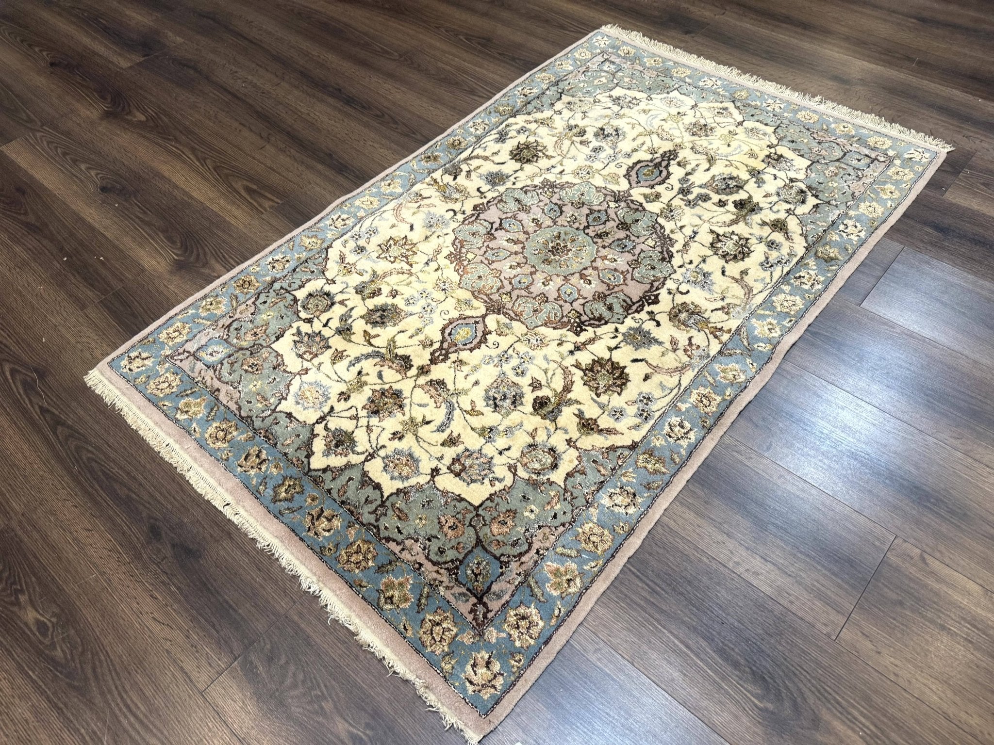 Persian Isfahan Rug 3x5, Fine 310 KPSI, Kork Wool Silk Foundation, Cream & Light Green - Jewel RugsShopify CollectiveHUNTEDFOX - Persian Isfahan Rug 3x5, Fine 310 KPSI, Kork Wool Silk Foundation, Cream & Light Green