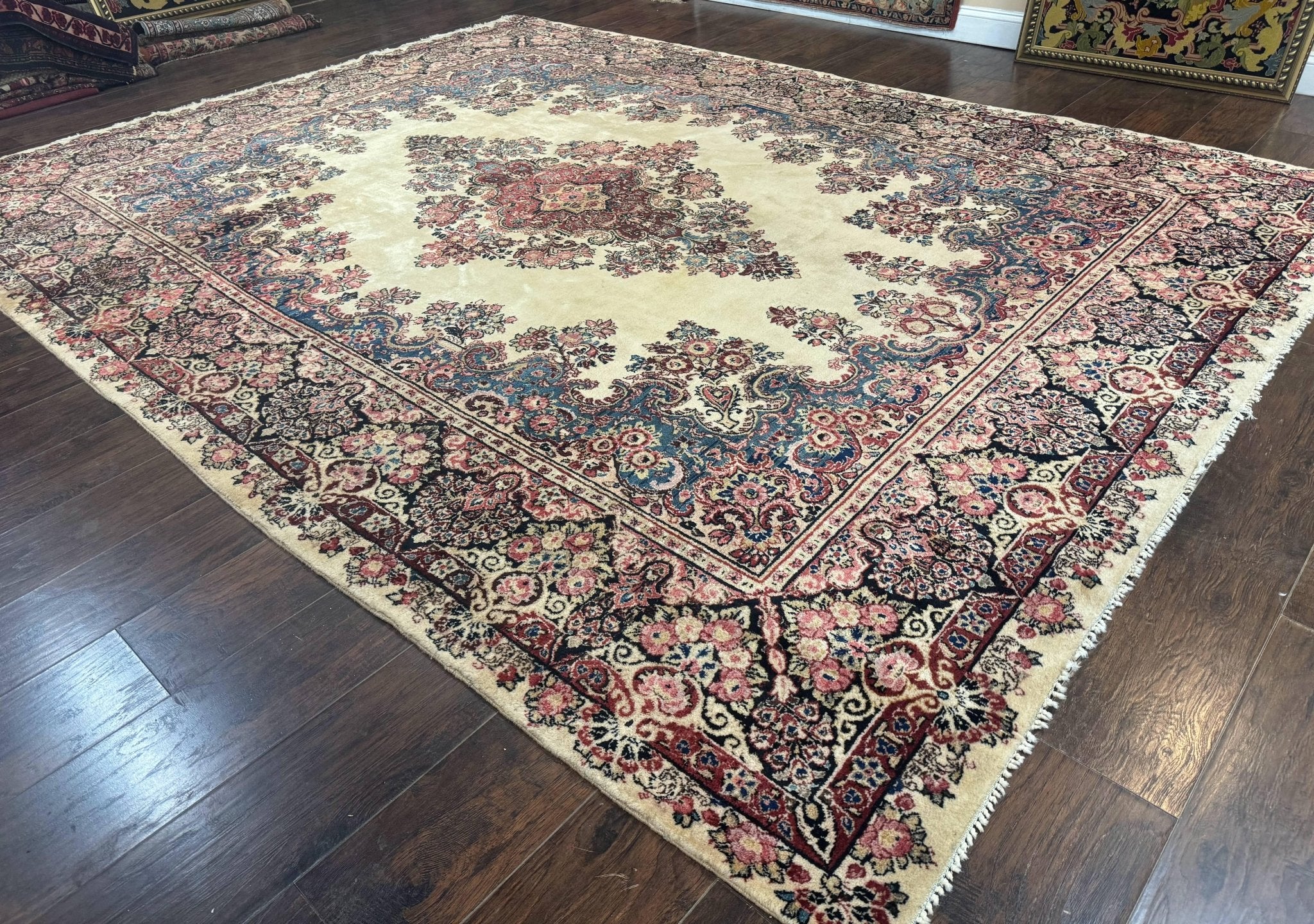 Persian Sarouk Rug 9x12, Ivory & Blue, Semi Open Field - Jewel RugsShopify CollectiveHUNTEDFOX - Persian Sarouk Rug 9x12, Ivory & Blue, Semi Open Field