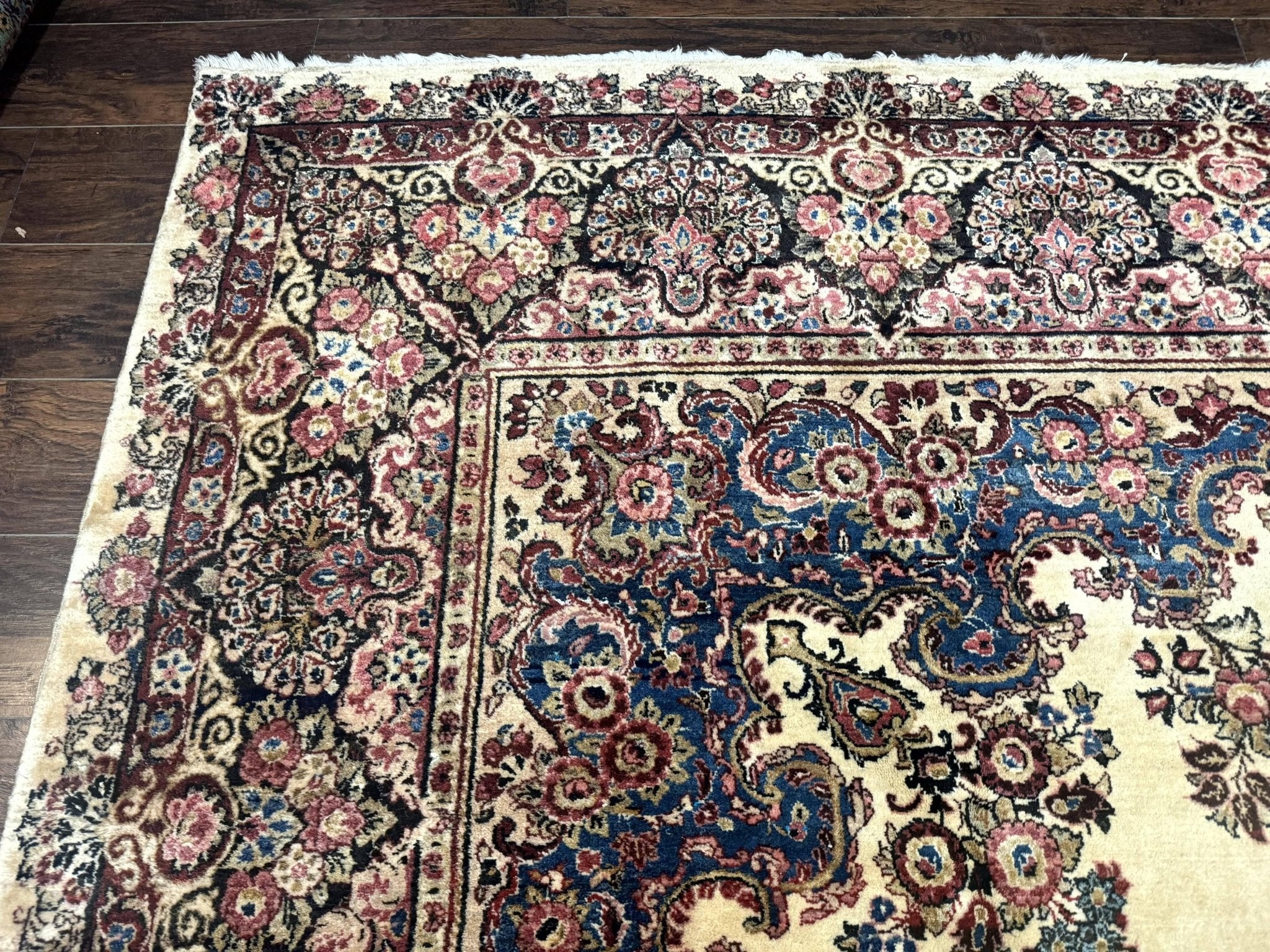 Persian Sarouk Rug 9x12, Ivory & Blue, Semi Open Field - Jewel RugsShopify CollectiveHUNTEDFOX - Persian Sarouk Rug 9x12, Ivory & Blue, Semi Open Field