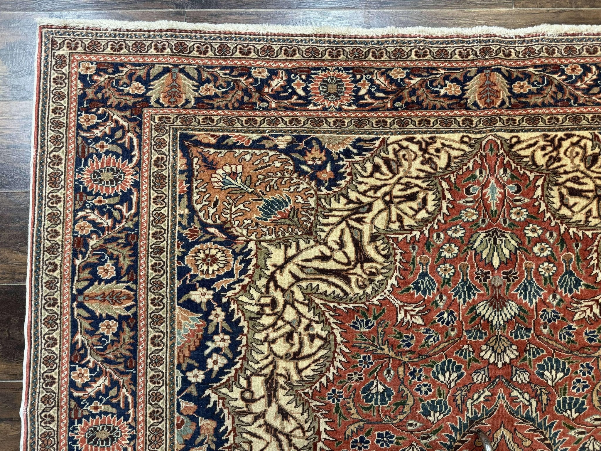 Turkish Kayseri Rug 6x10, Antique Turkish Carpet, Floral Medallion, Oriental Carpet, Red - Jewel RugsShopify CollectiveHUNTEDFOX - Turkish Kayseri Rug 6x10, Antique Turkish Carpet, Floral Medallion, Oriental Carpet, Red