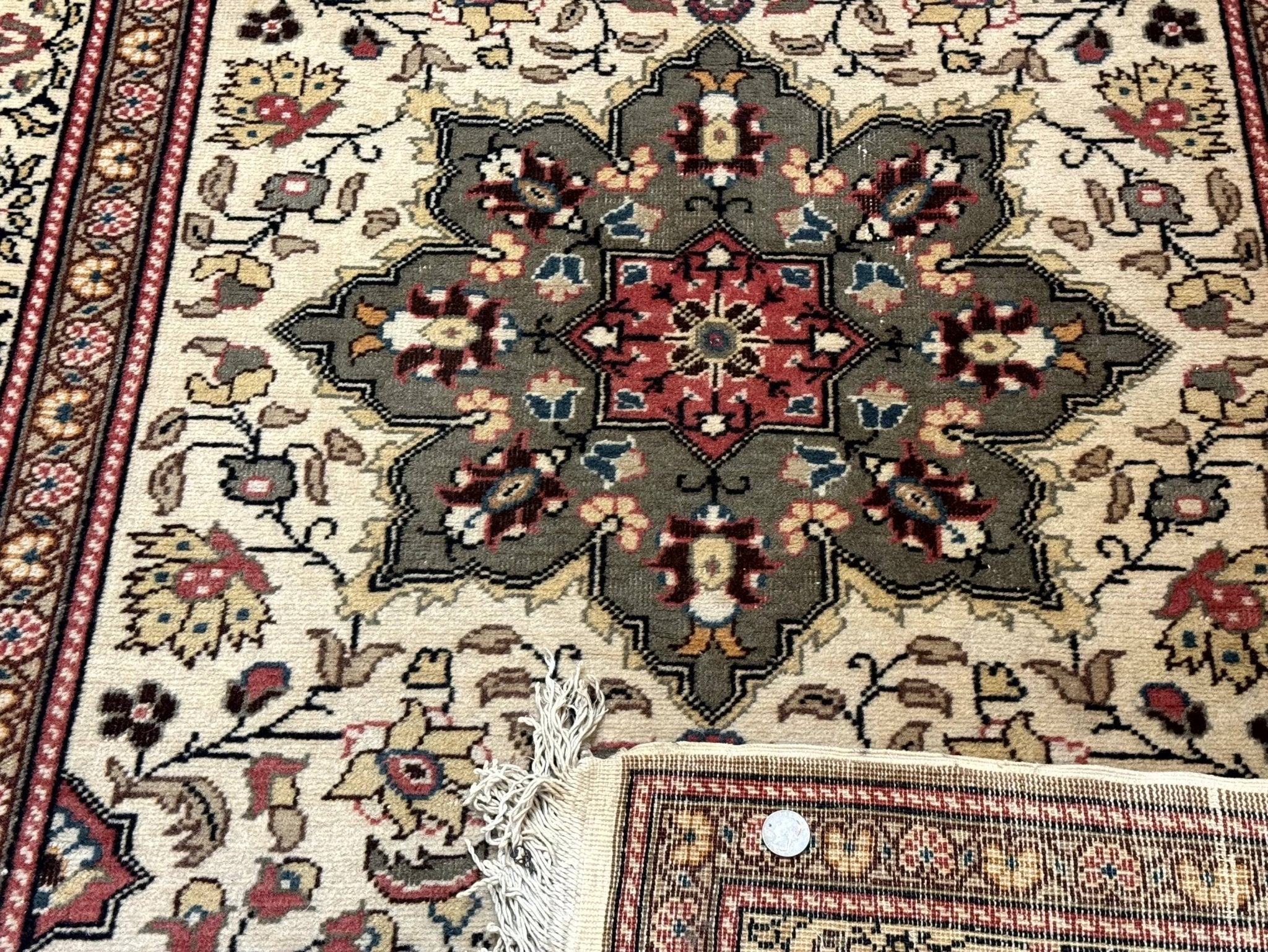 Turkish Sivas Rug 4x6, Floral Medallion, Beige Pink - Red Green, Handmade - Jewel RugsShopify CollectiveHUNTEDFOX - Turkish Sivas Rug 4x6, Floral Medallion, Beige Pink - Red Green, Handmade