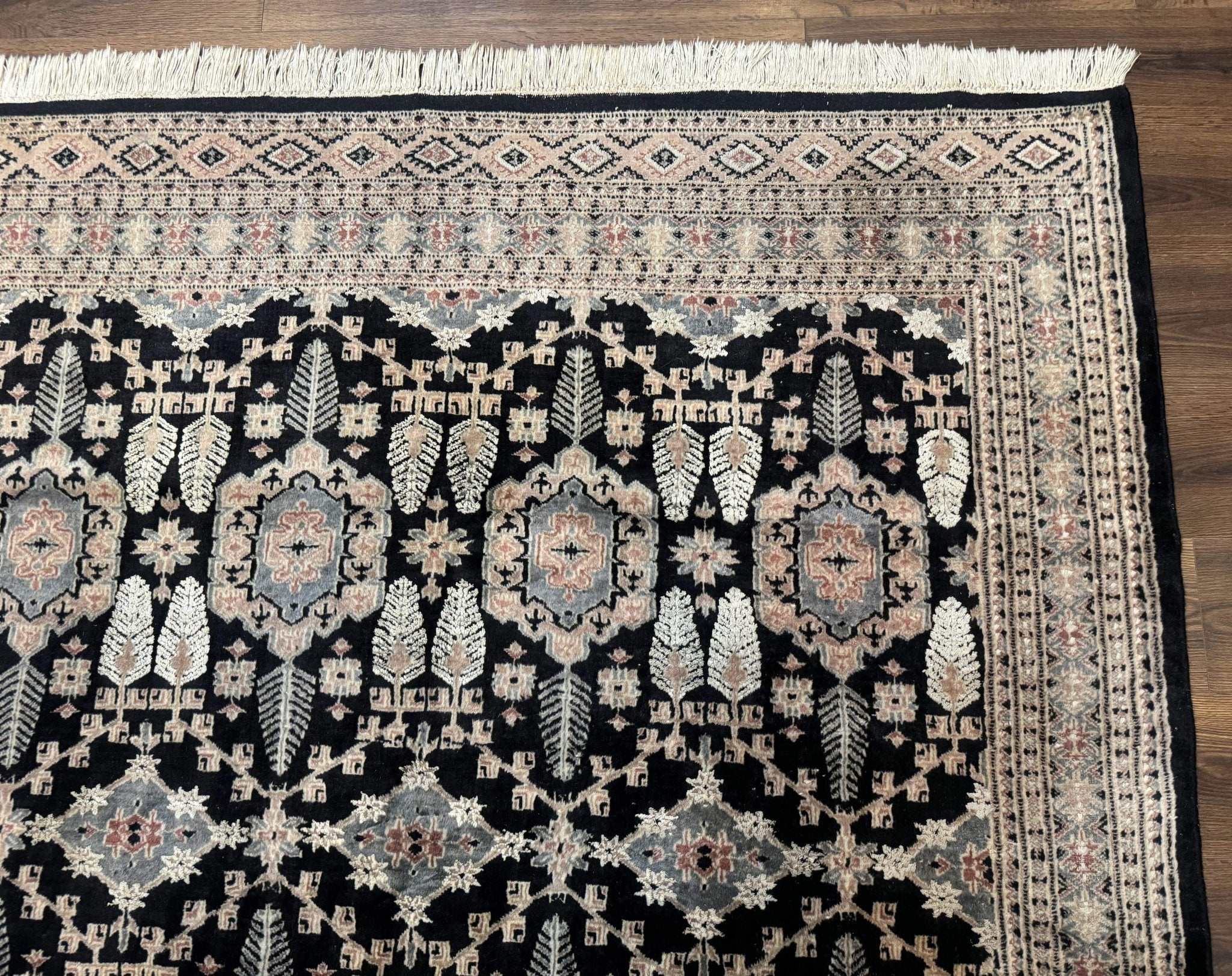 Turkoman Bokhara Rug 6x9, Pakistani Carpet, Black, Hand Knotted - Jewel RugsShopify CollectiveHUNTEDFOX - Turkoman Bokhara Rug 6x9, Pakistani Carpet, Black, Hand Knotted
