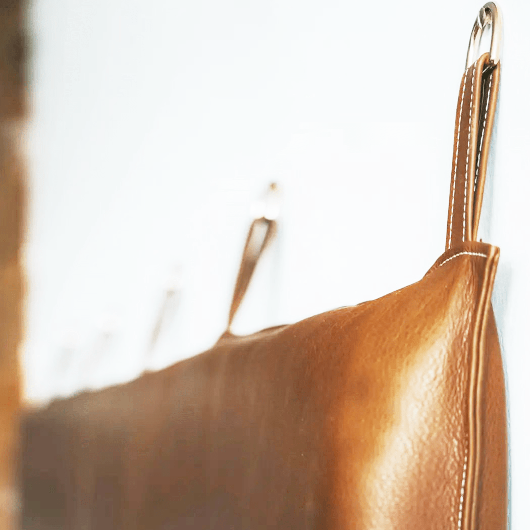 Wall Mount Bed | Classic Brown Leather Hanging Headboard | XL King | Wyoming & Alaskan King - BrownfurnitureheadboardHUNTEDFOX - Wall Mount Bed | Classic Brown Leather Hanging Headboard | XL King | Wyoming & Alaskan King